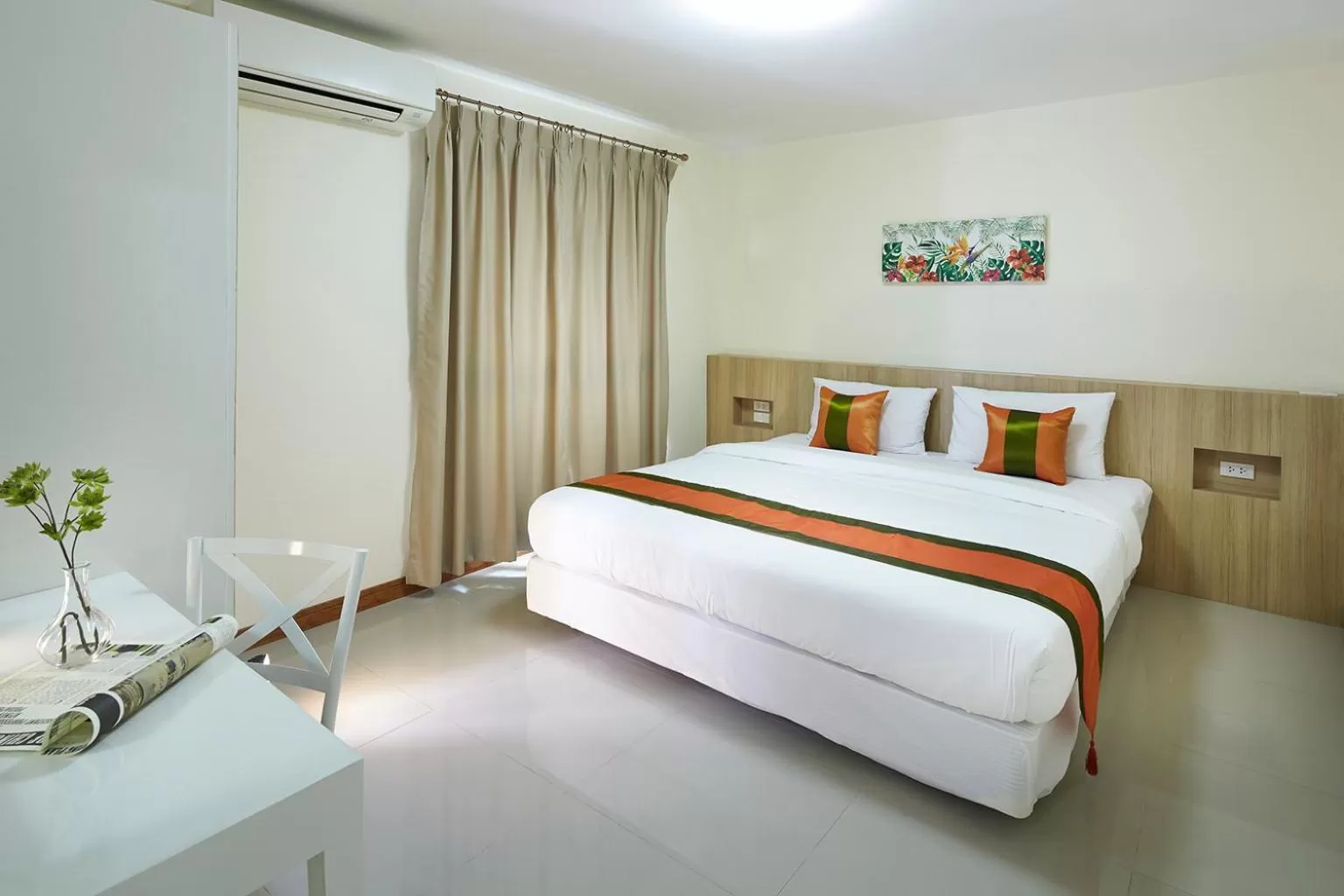 Bed in The Plimplace Hotel