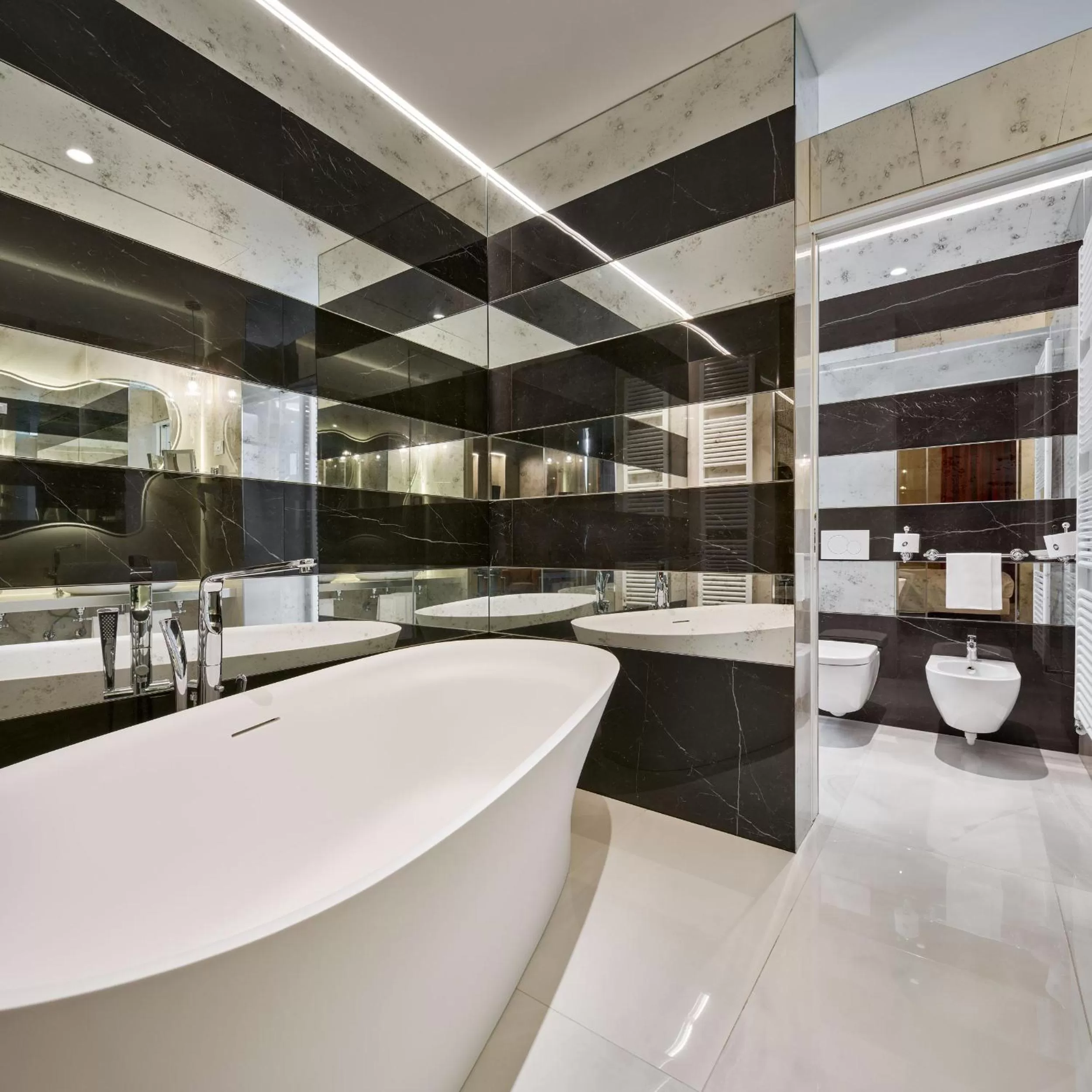 Bathroom in Grand Hotel Duchi d'Aosta