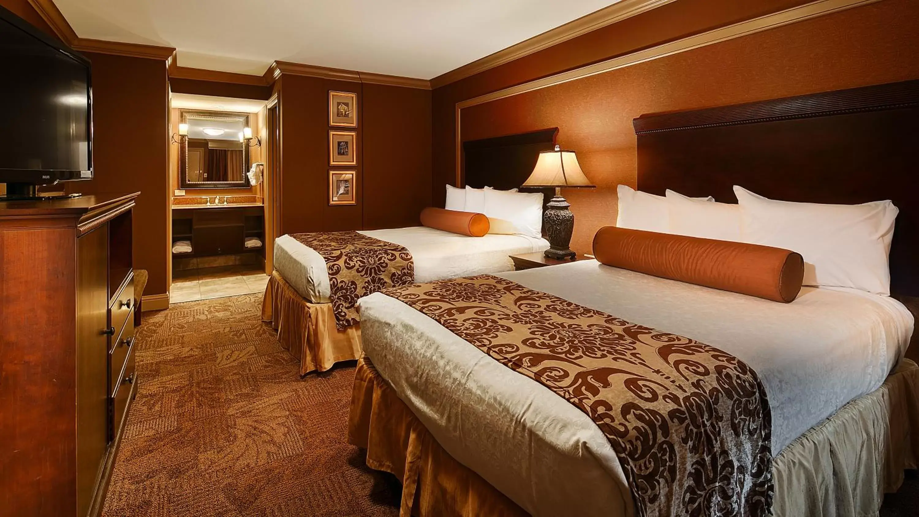 Double Room with Double Beds - Non-Smoking in Best Western Plus French Quarter Courtyard Hotel Double Room with Double Beds - Non-Smoking in Best Western Plus French Quarter Courtyard Hotel