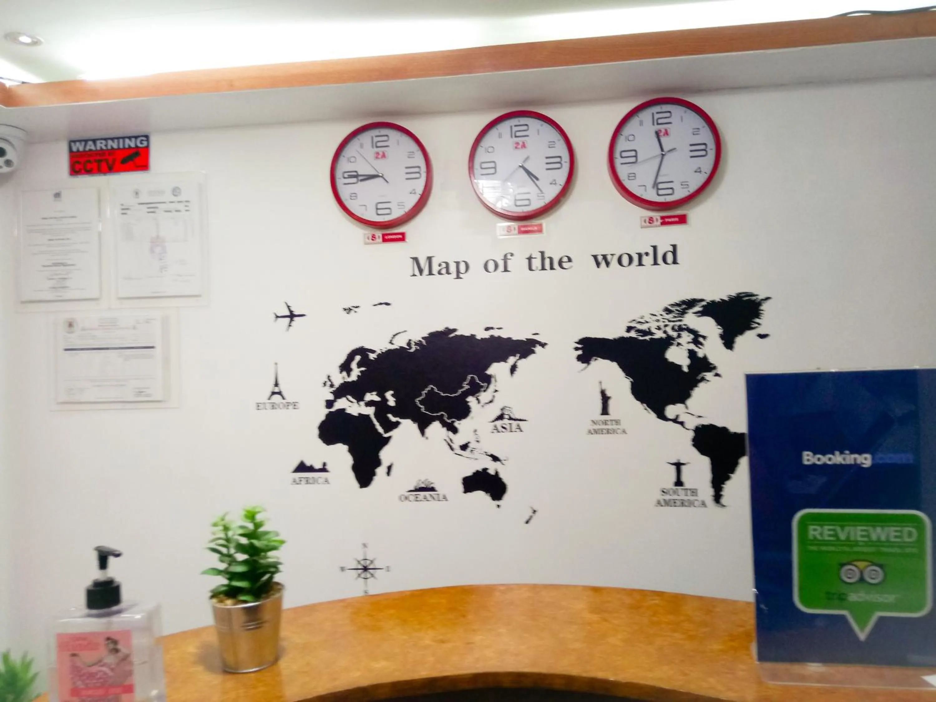 Lobby or reception in 8Hostel