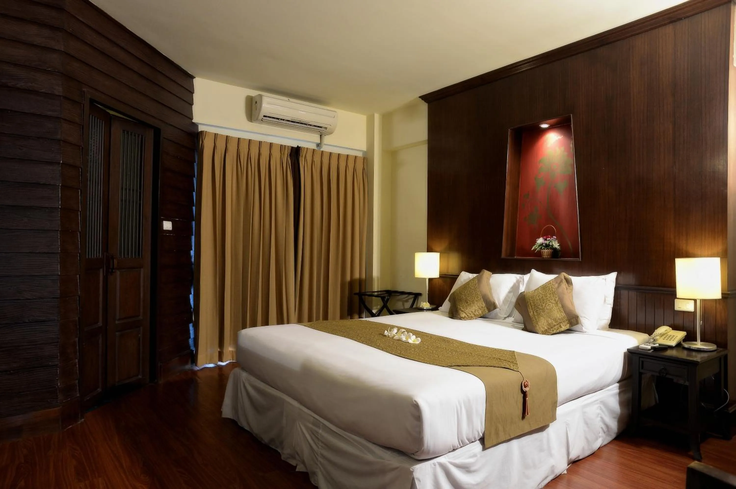 Bedroom, Bed in Chiangmai Gate Hotel