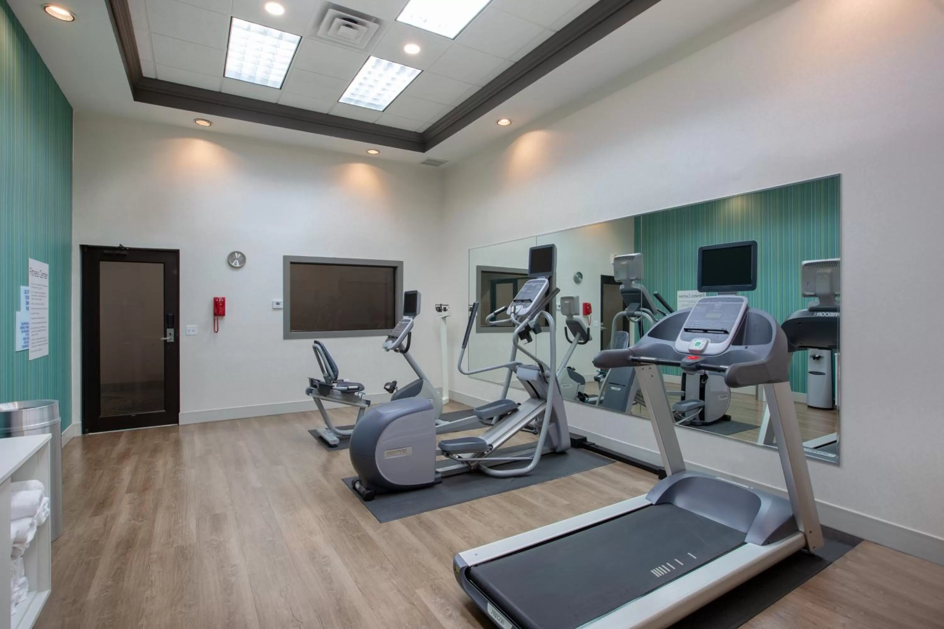 Fitness centre/facilities in Holiday Inn Express Hotel & Suites Columbus by IHG