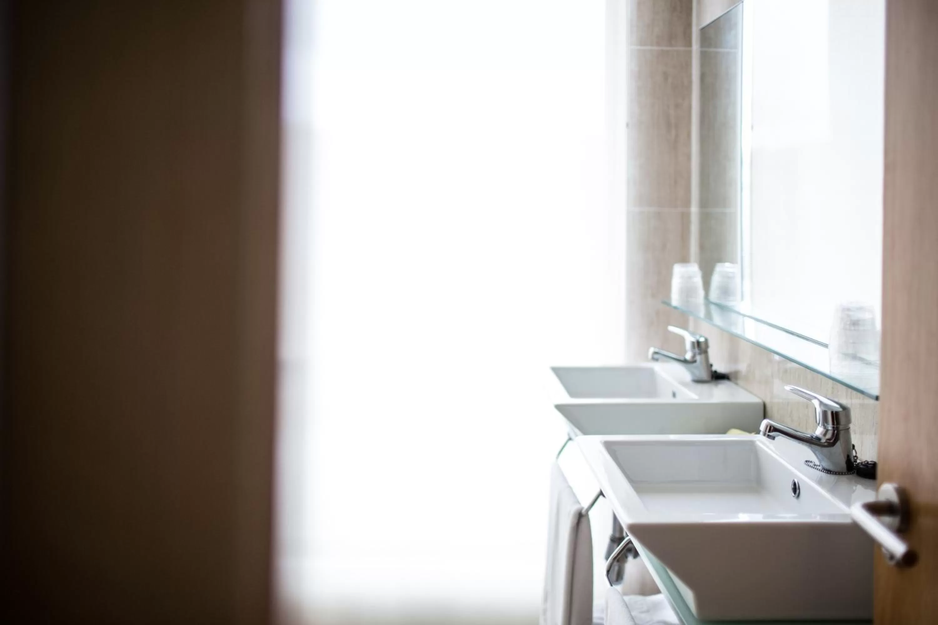 Bathroom in Puerta de Santillana