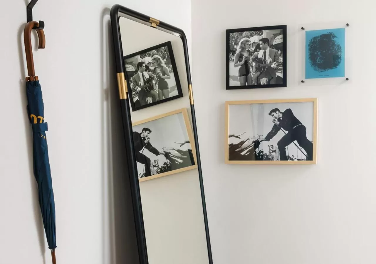 Decorative detail in Hotel Tupelo, a Wyndham Hotel