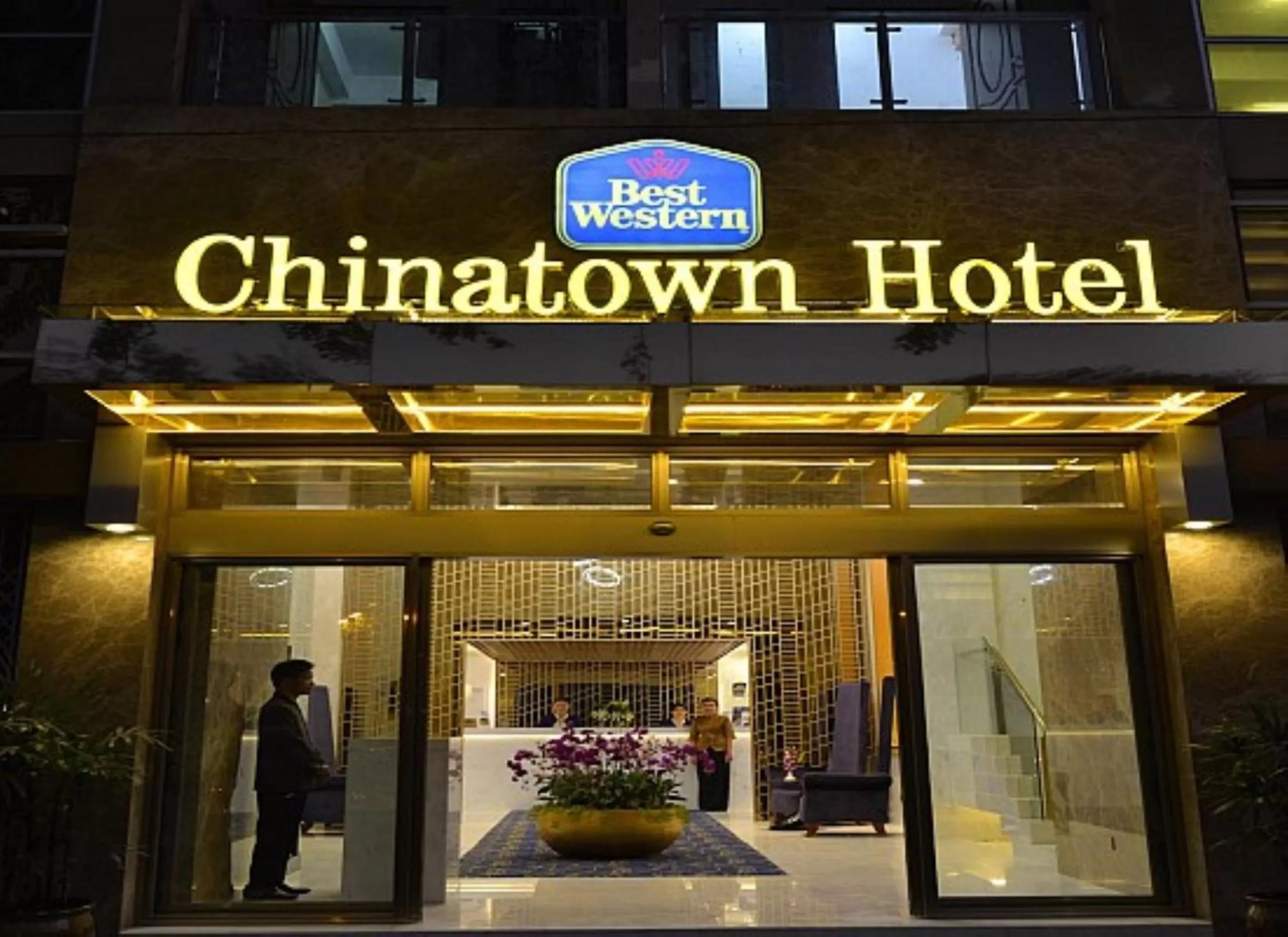 Property building in Best Western Chinatown Hotel