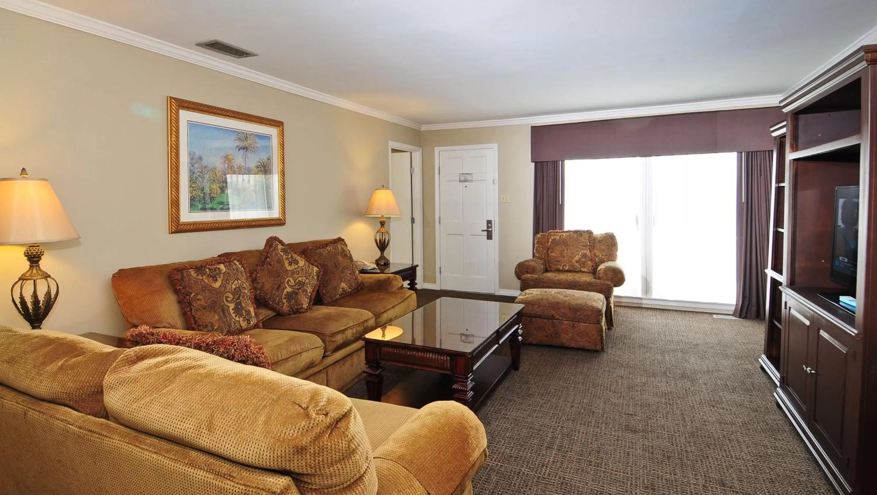 Photo of the whole room in The Sandbar Hotel, Trademark Collection by Wyndham