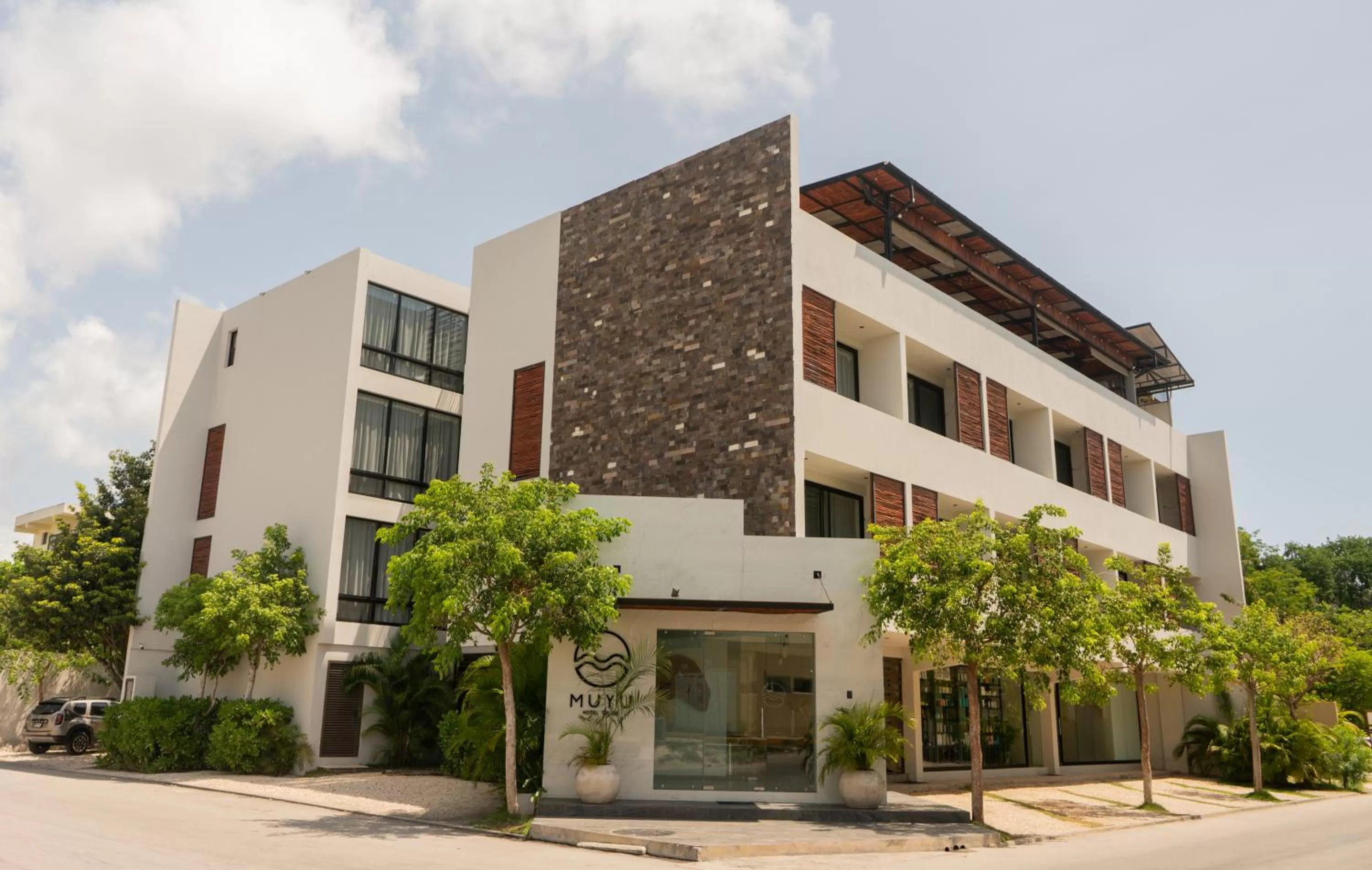 Property building in Hotel Muyu Tulum