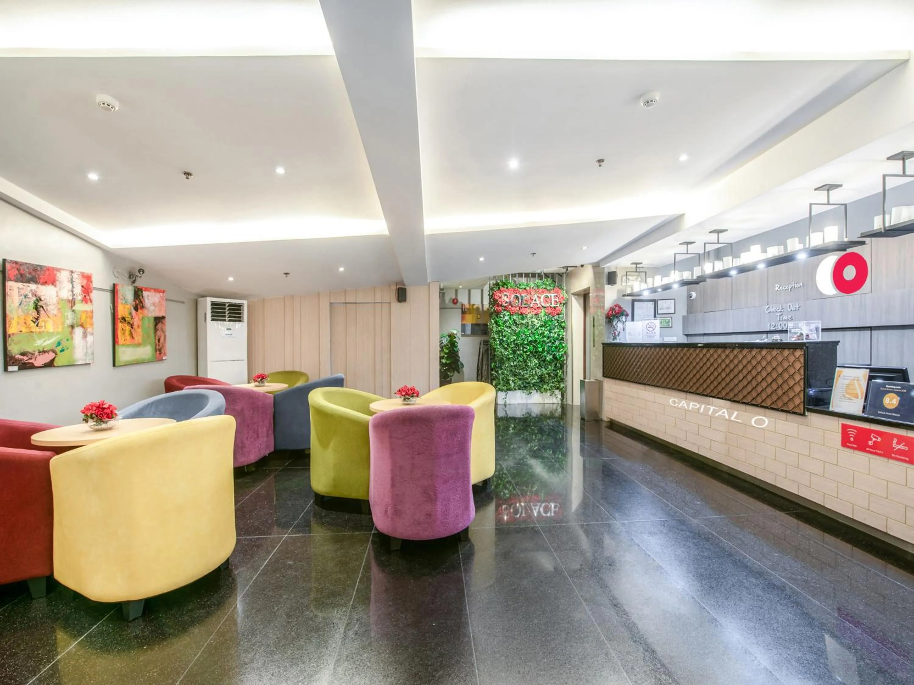 Lobby or reception in Solace Hotel