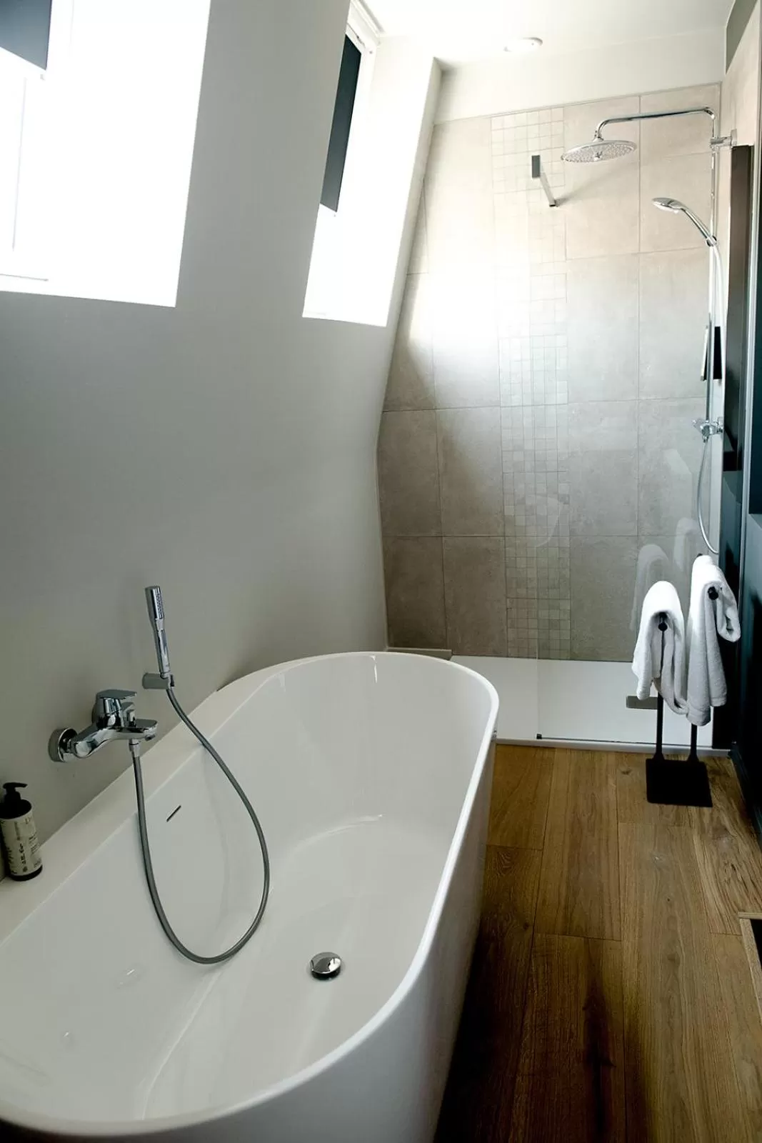 Bathroom in Hôtel de la Poste