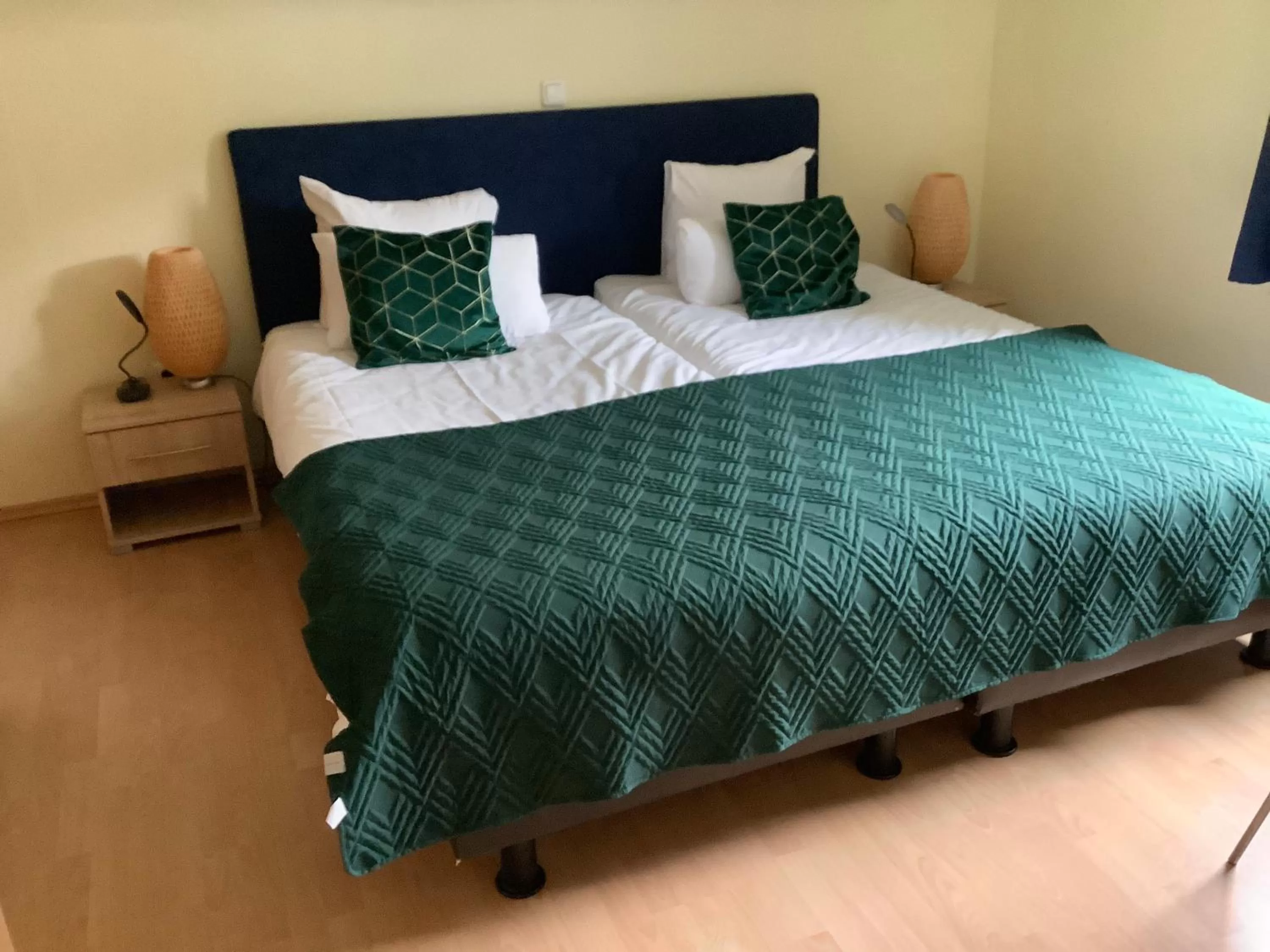 Bed in Am Obersee Hotel