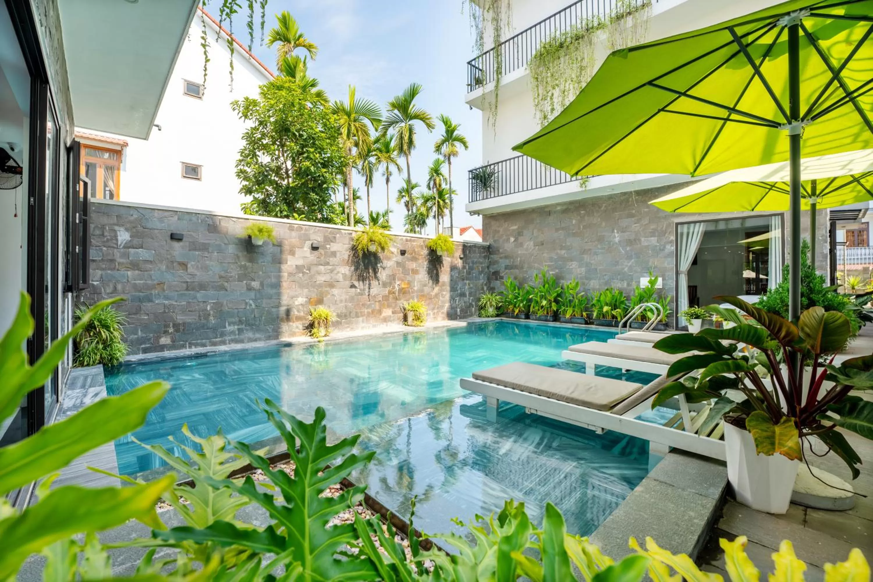Property building, Swimming Pool in Tomorrow Oasis Boutique Villa Hoi An