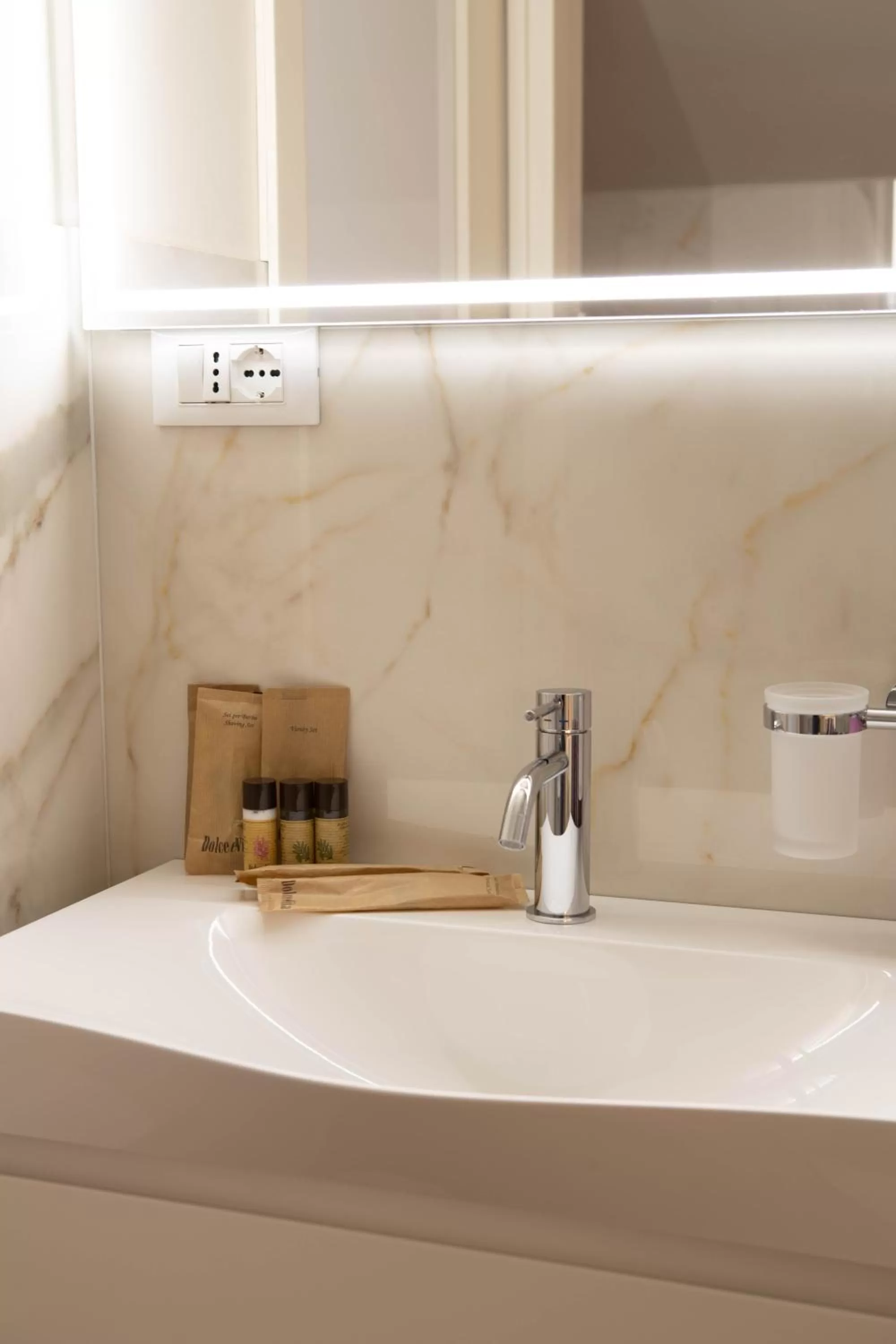 Bathroom in Vespasiani Suites