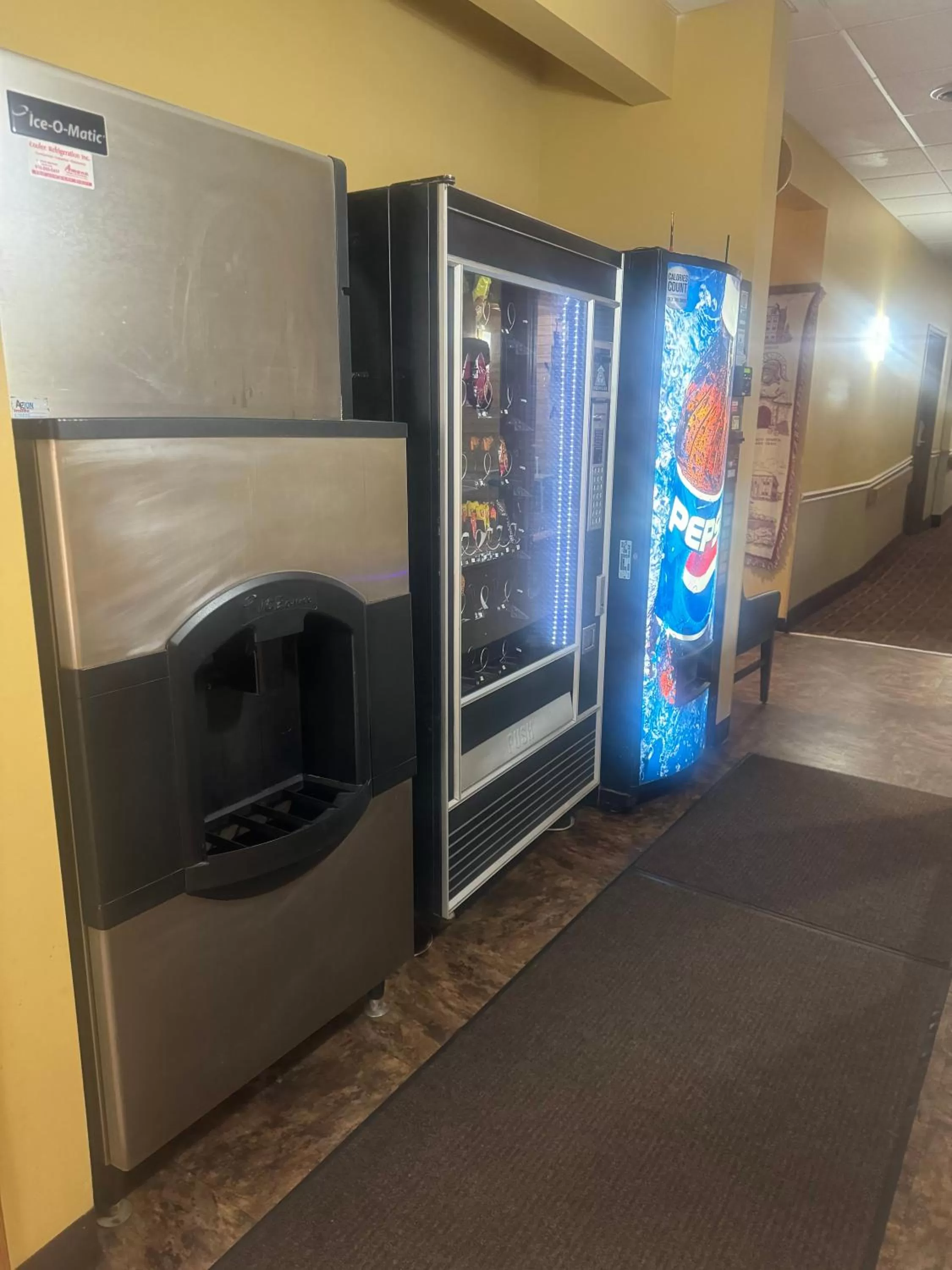 vending machine in Super 8 by Wyndham Sparta