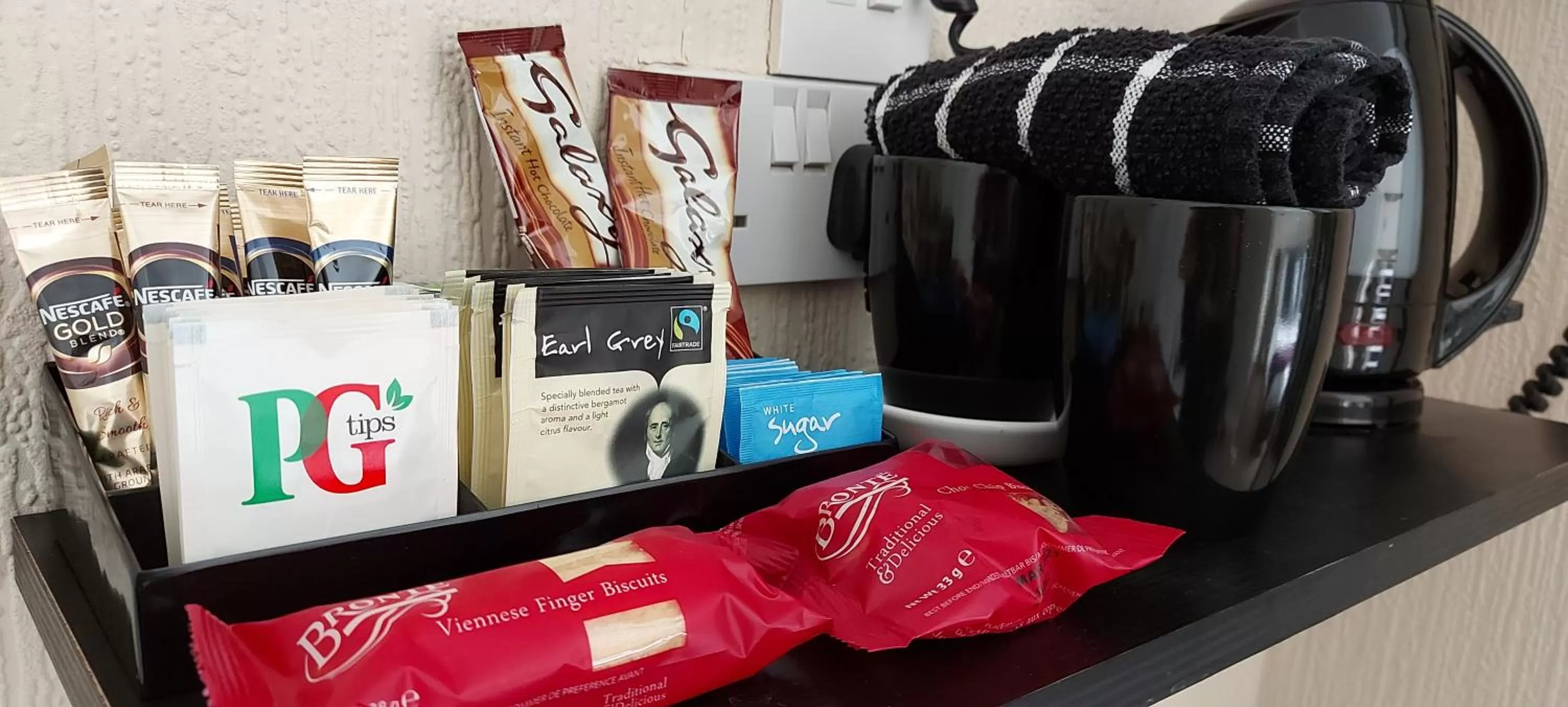 Coffee/tea facilities in Cranmore Guest House