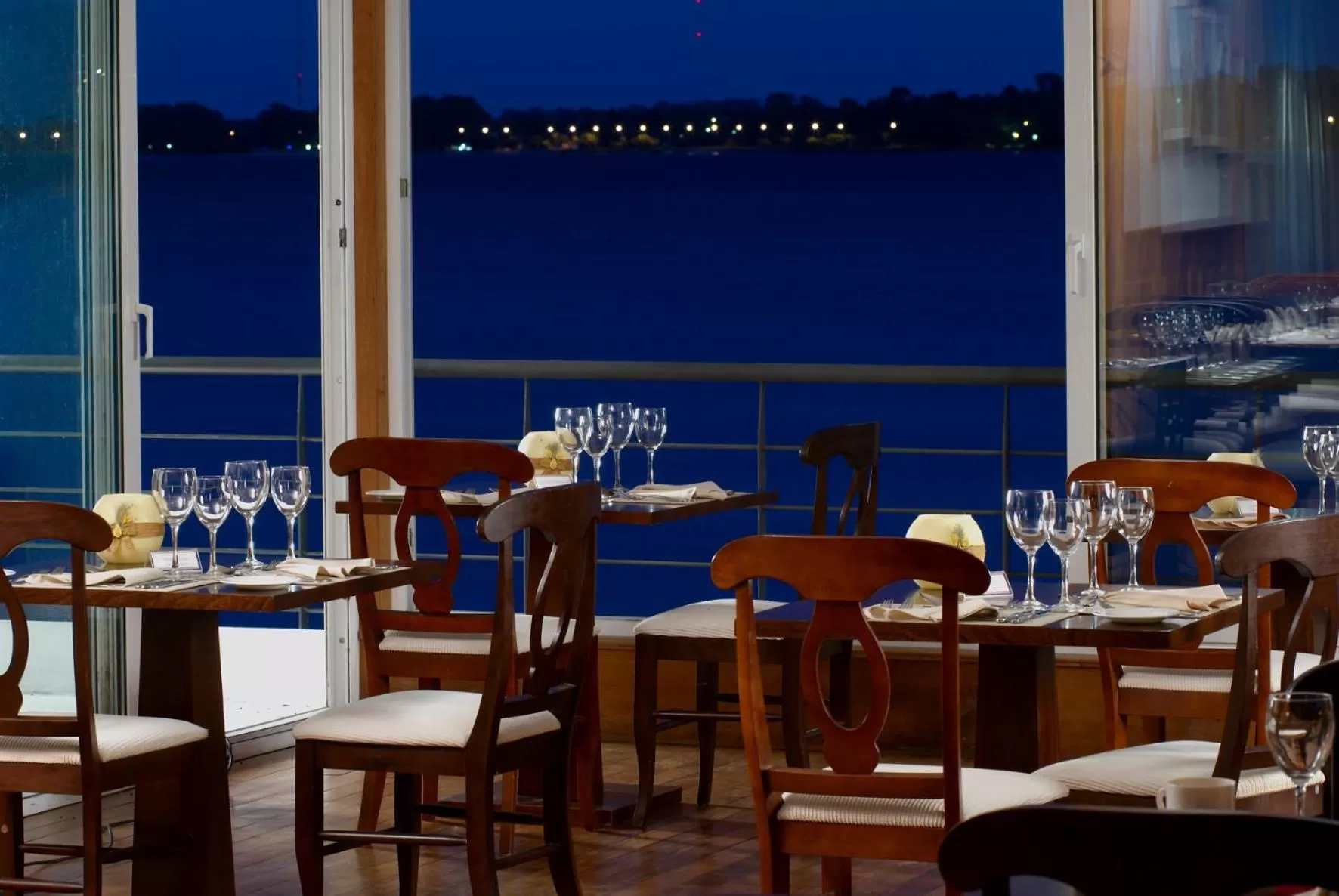 Restaurant/places to eat in Radisson Hotel Colonia del Sacramento
