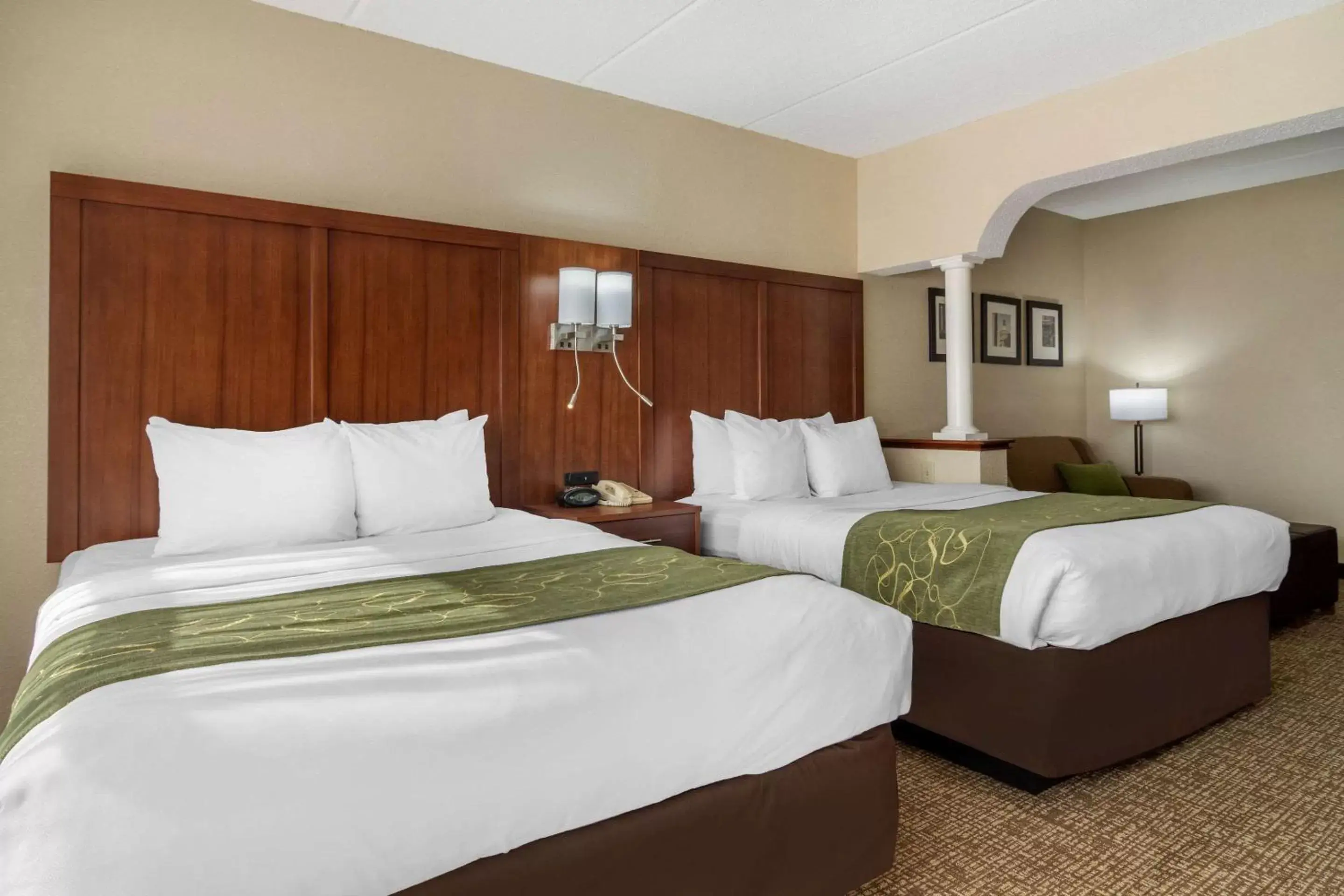 Deluxe Queen Suite with Two Queen Beds - Non-Smoking in Comfort Suites Woodstock - Atlanta North Deluxe Queen Suite with Two Queen Beds - Non-Smoking in Comfort Suites Woodstock - Atlanta North