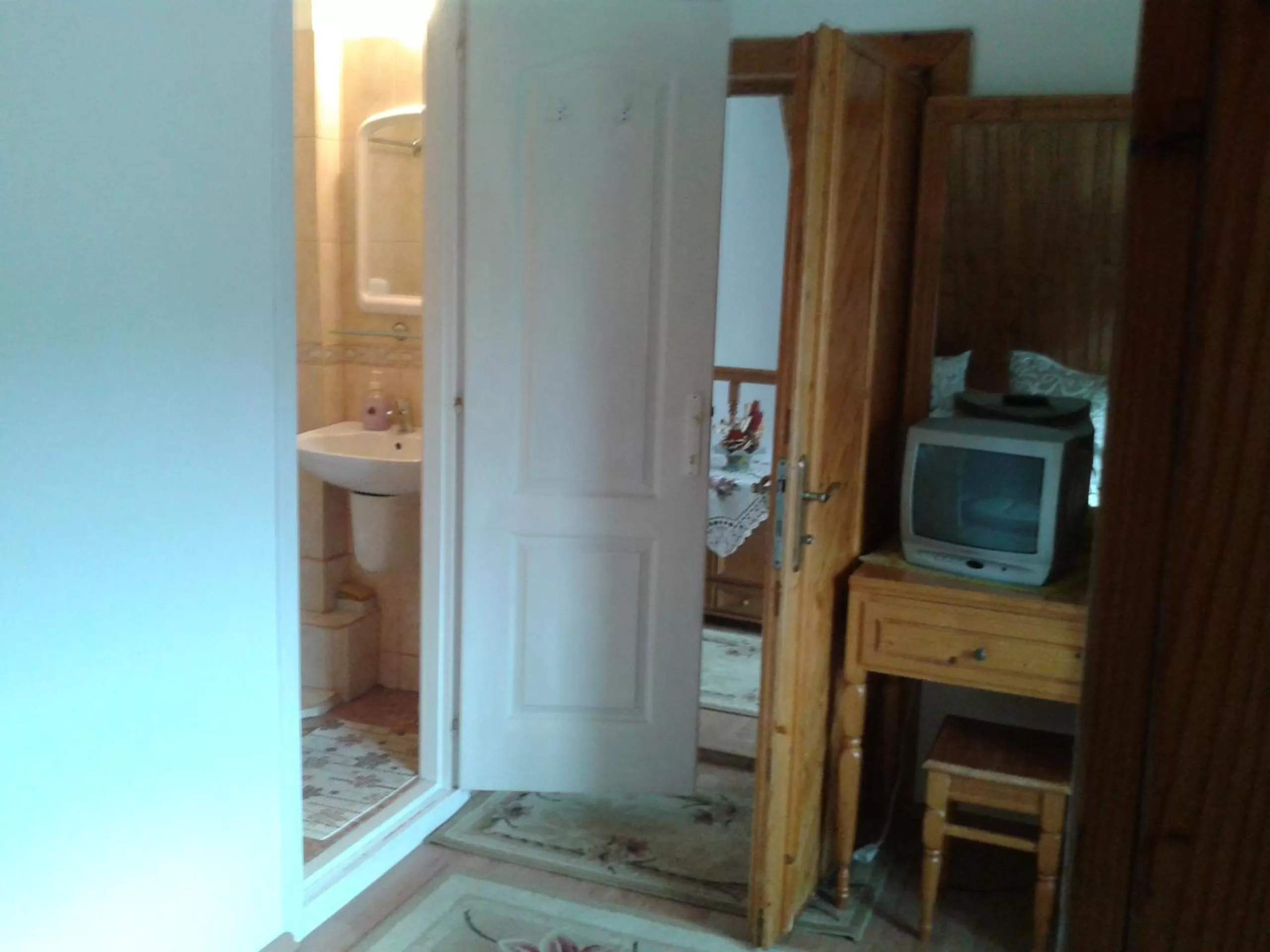 Photo of the whole room, TV/Entertainment Center in Csaki Vendeghaz