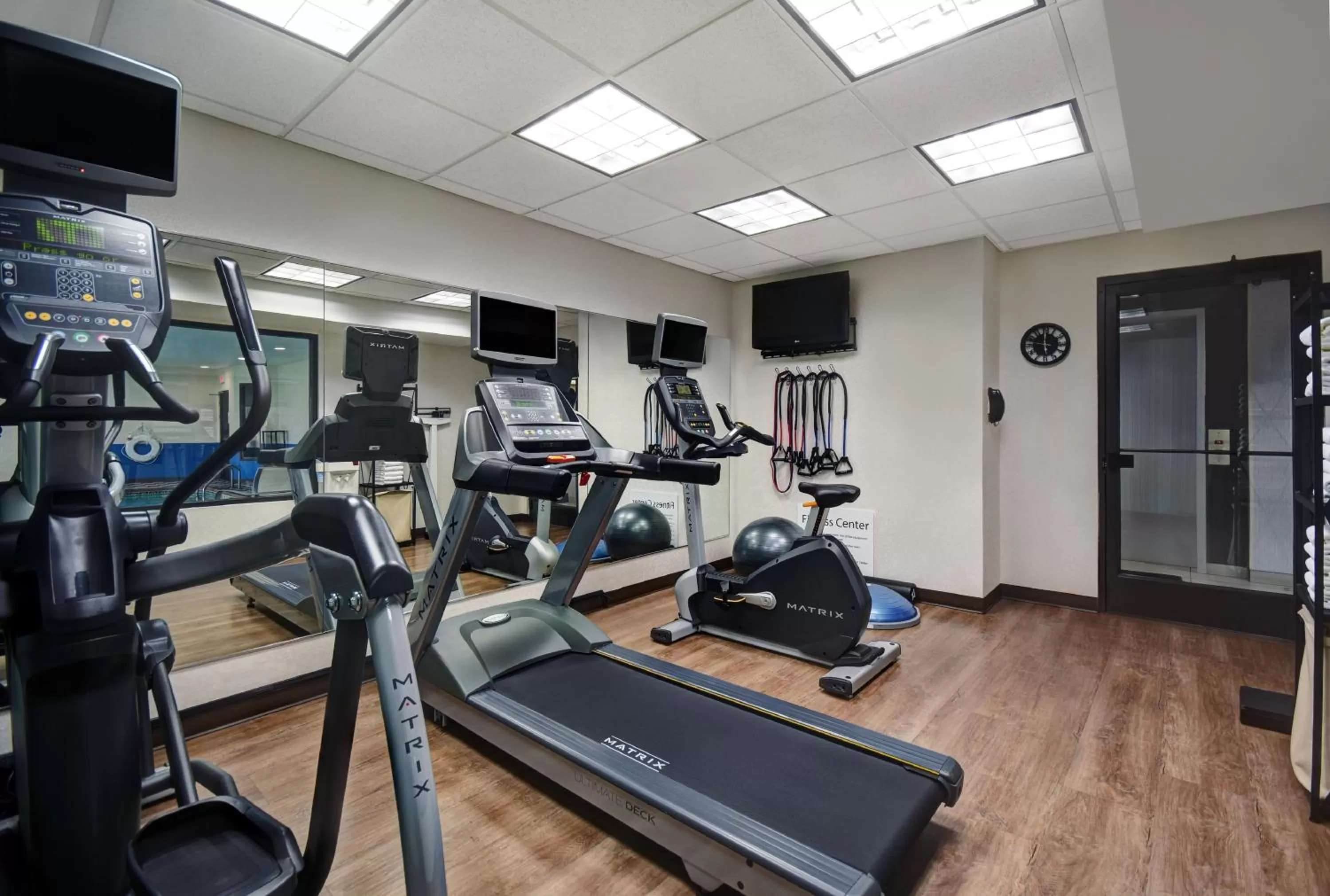 Fitness centre/facilities in Holiday Inn Express Marshall by IHG