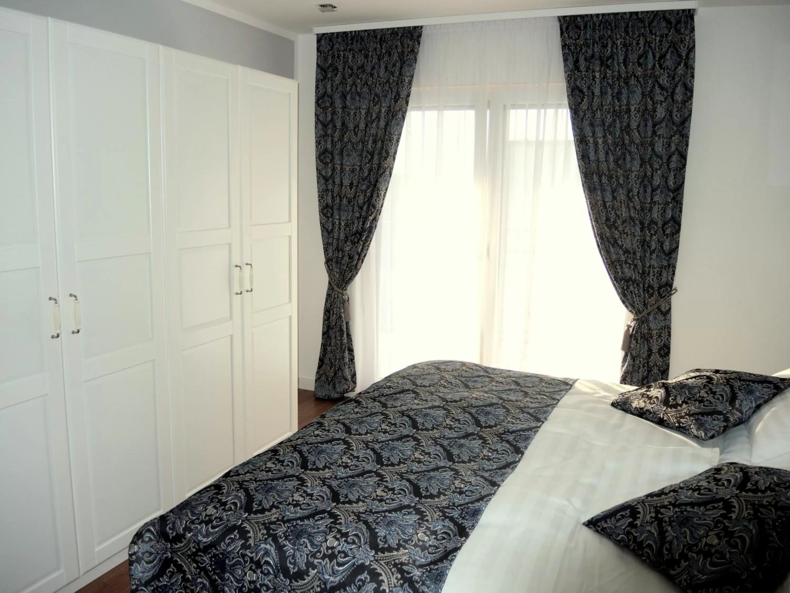 Photo of the whole room, Bed in Merkel Villa Apartamente