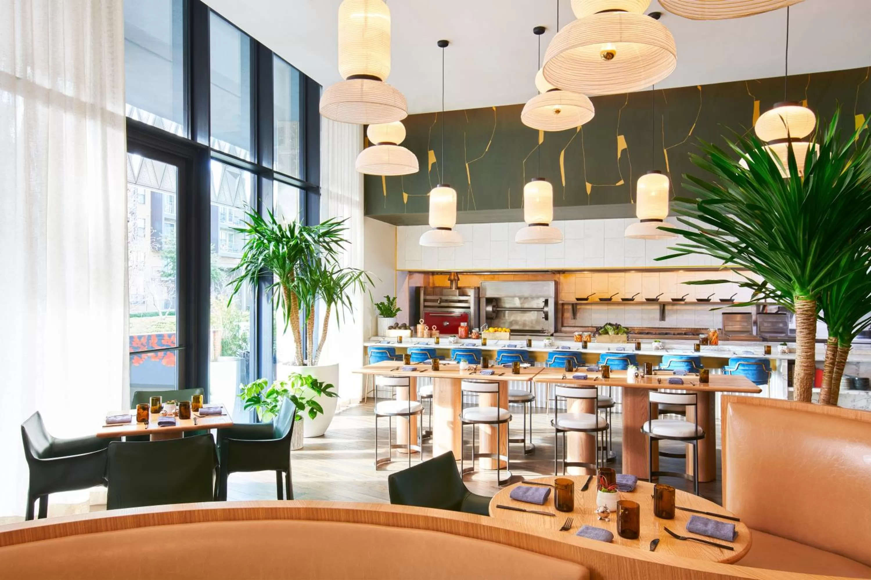 Restaurant/places to eat in Virgin Hotels Dallas