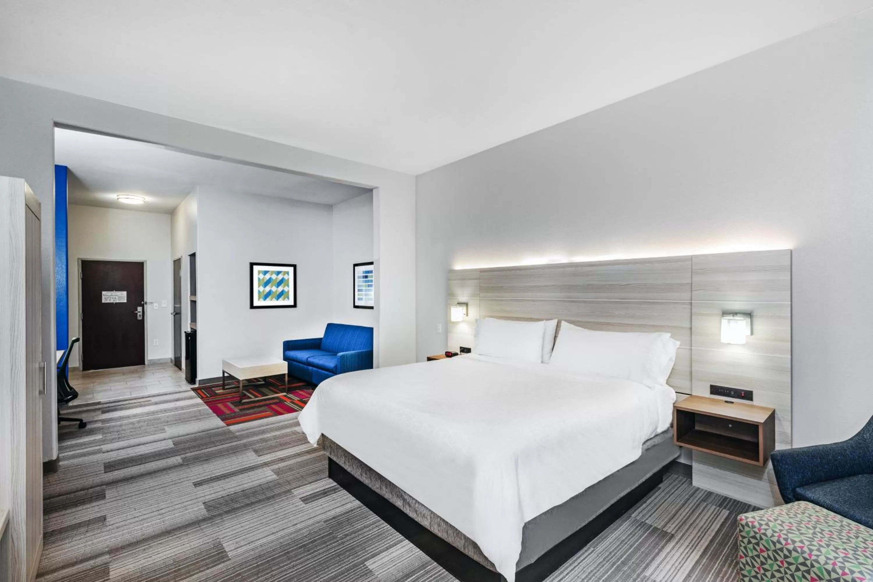 Photo of the whole room in Holiday Inn Express Hotel & Suites Vidor South by IHG