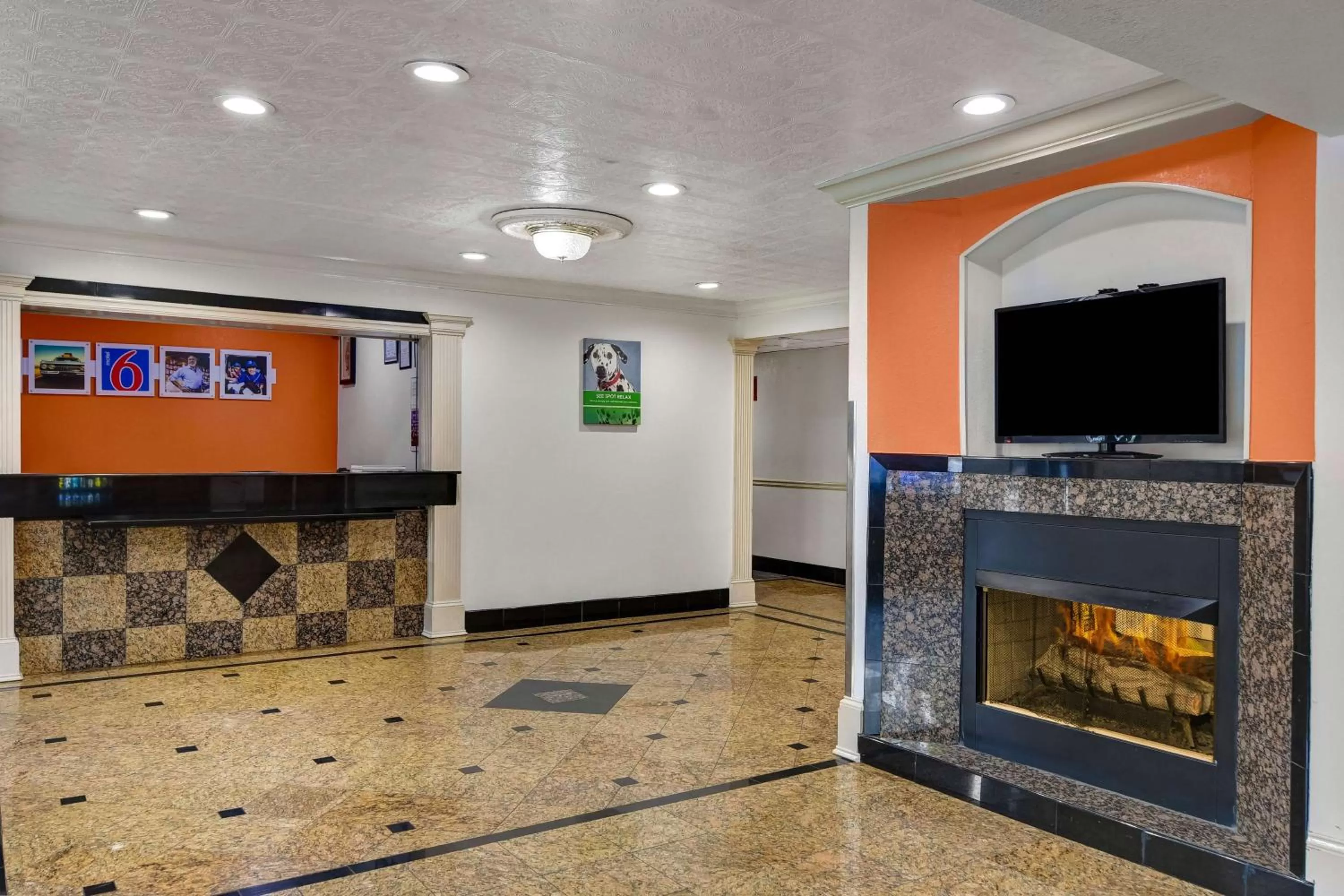 Lobby or reception in Motel 6-Norcross, GA
