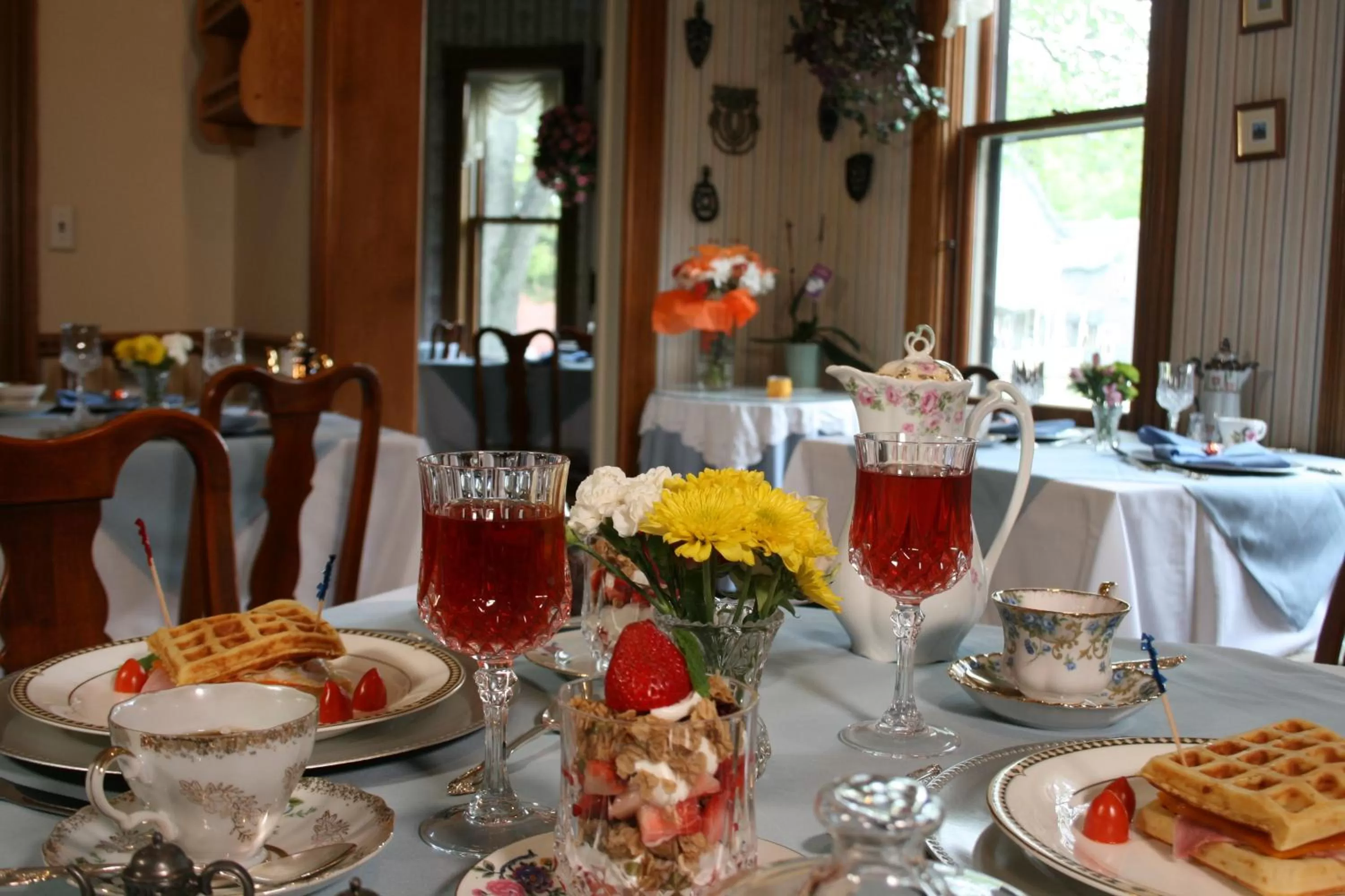 Breakfast in The Governor's Inn