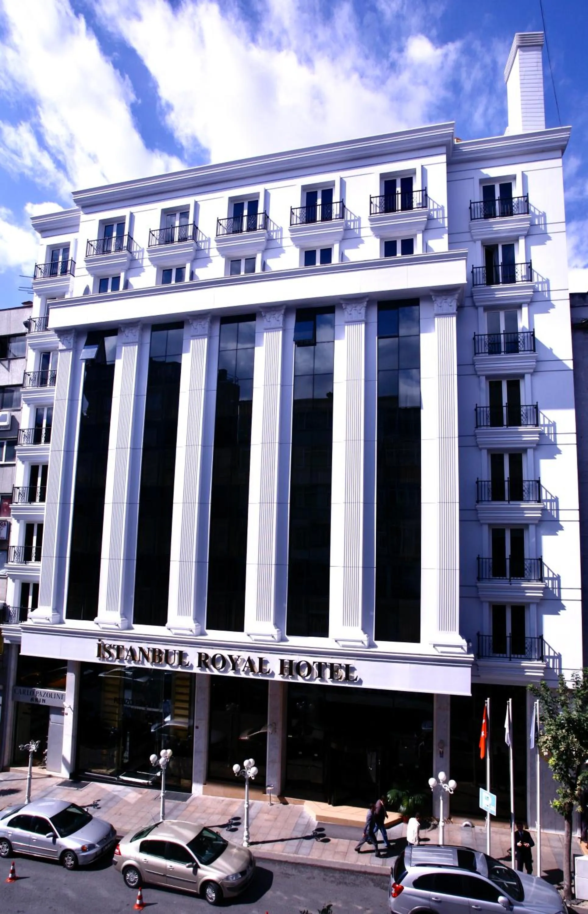 Property building in Istanbul Royal Hotel
