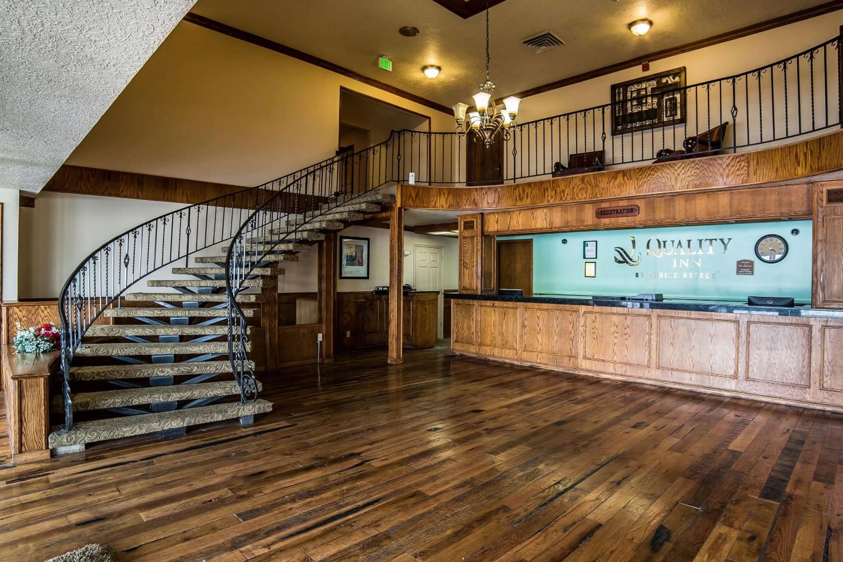 Lobby or reception in Quality Inn Evanston near Wyoming Downs