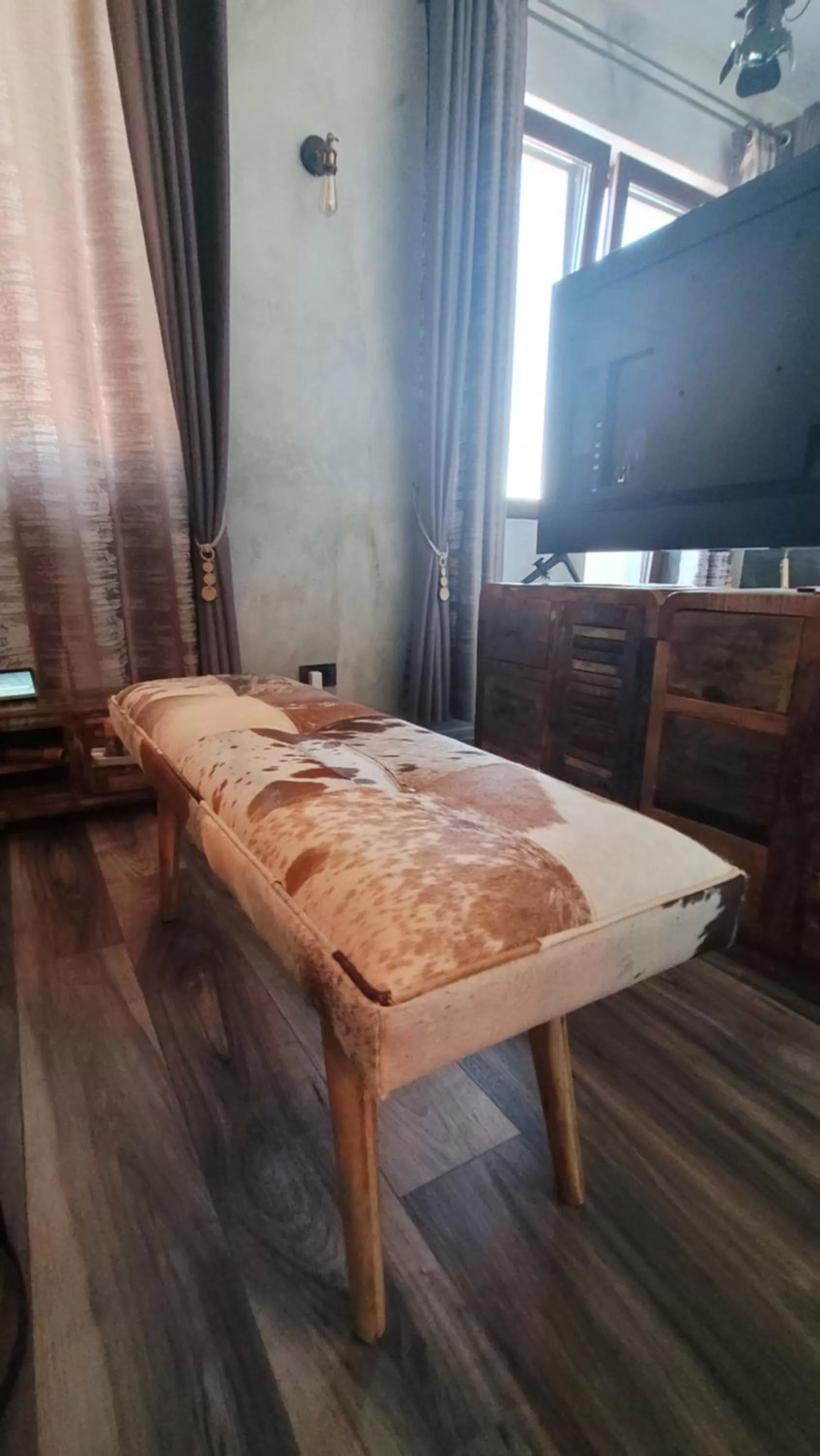 Decorative detail, Bed in Terrace Suites Iasi