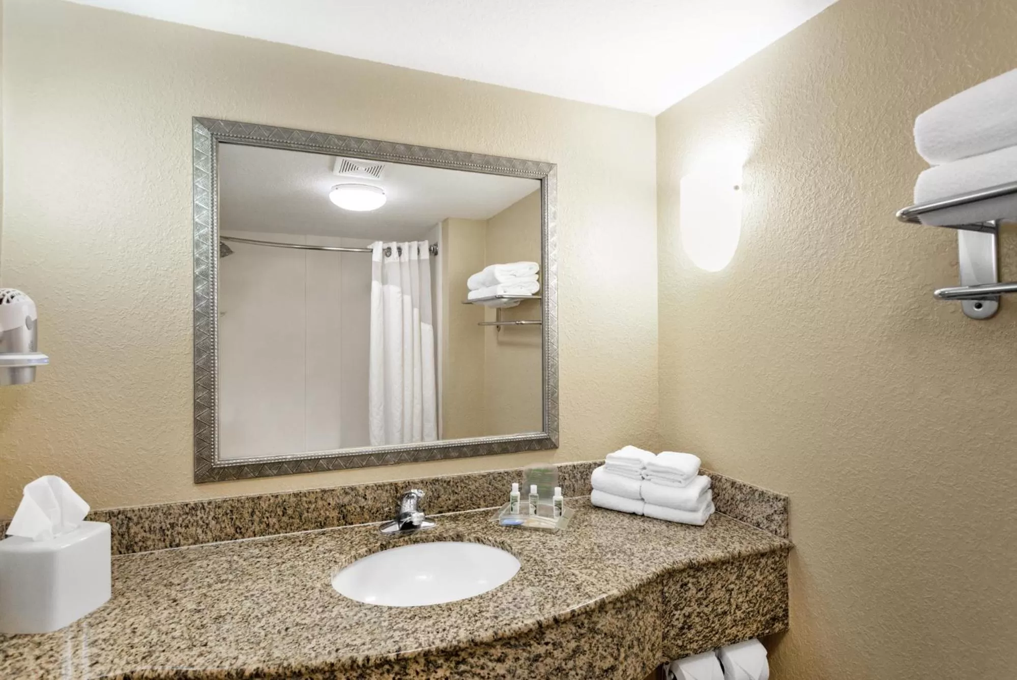 2 Queen Bed Deluxe Mobility Access Tub - Non-Smoking in Holiday Inn Hotel & Suites Daytona Beach On The Ocean by IHG