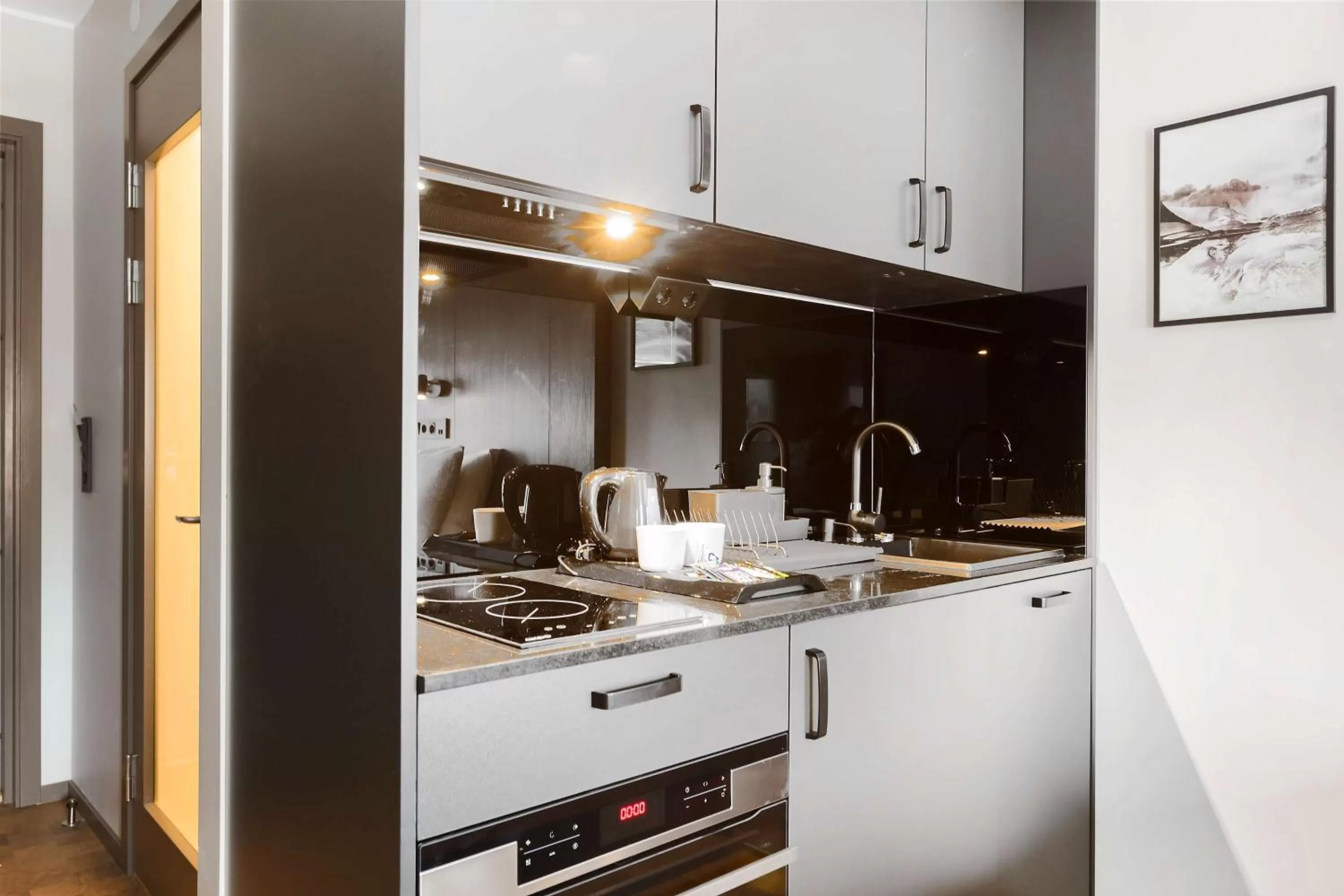 Kitchen or kitchenette in Sure Hotel Studio by Best Western Bromma