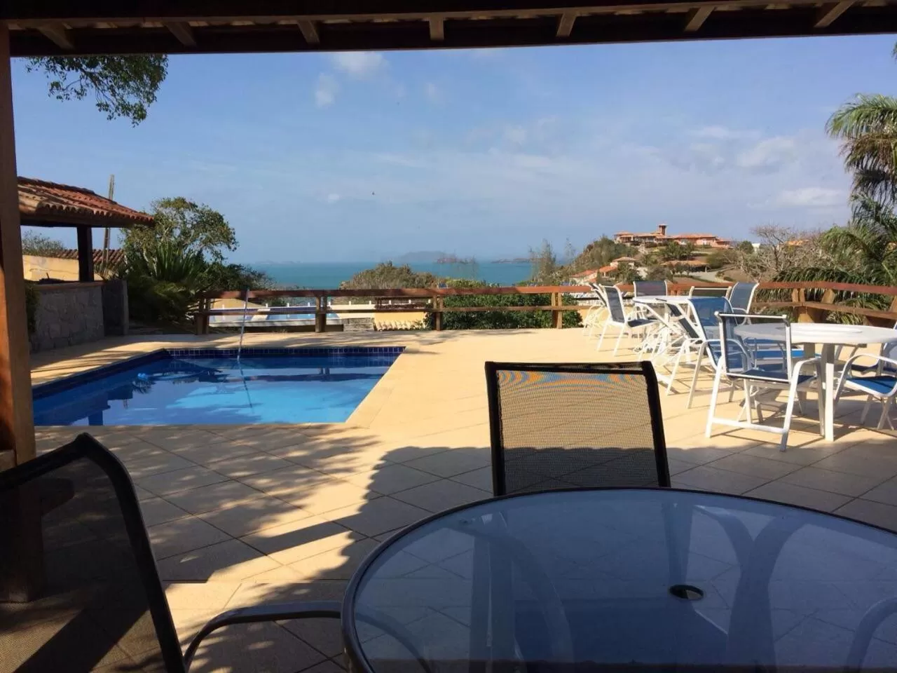Swimming Pool in Praia da Ferradurinha Guest House