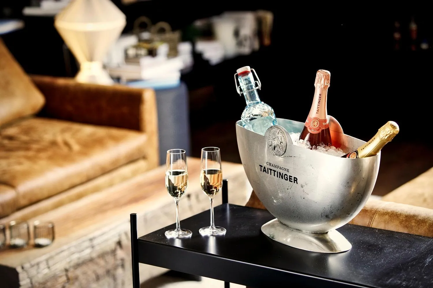 Lounge or bar in MOSAIC HOUSE Design Hotel