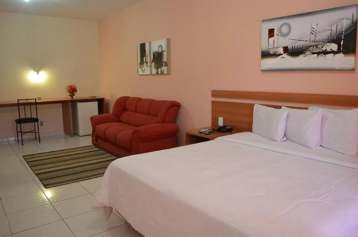 Photo of the whole room, Bed in Calabreza Hotel e Restaurante - By UP Hotel
