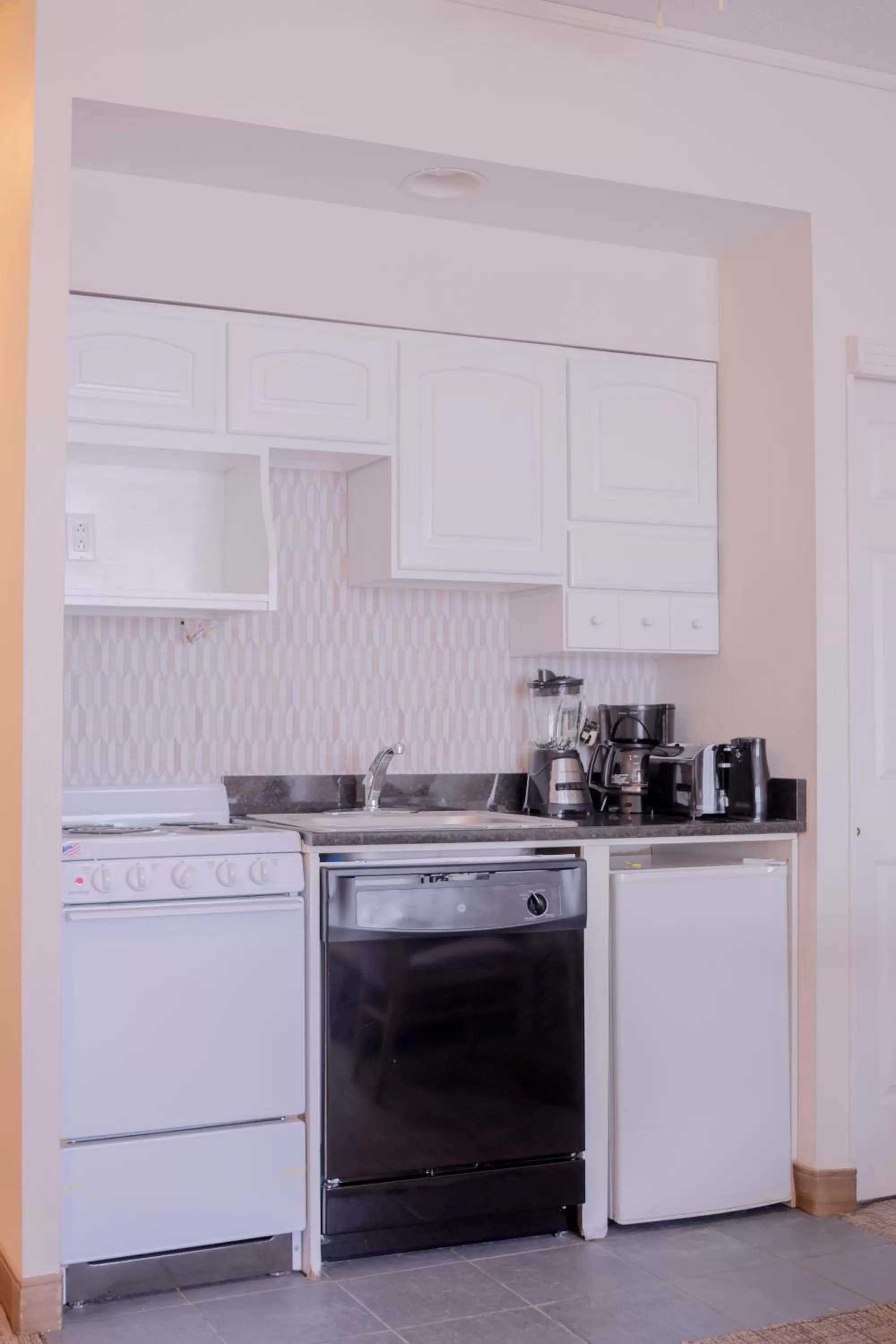 Kitchen or kitchenette in Split Rock Resort