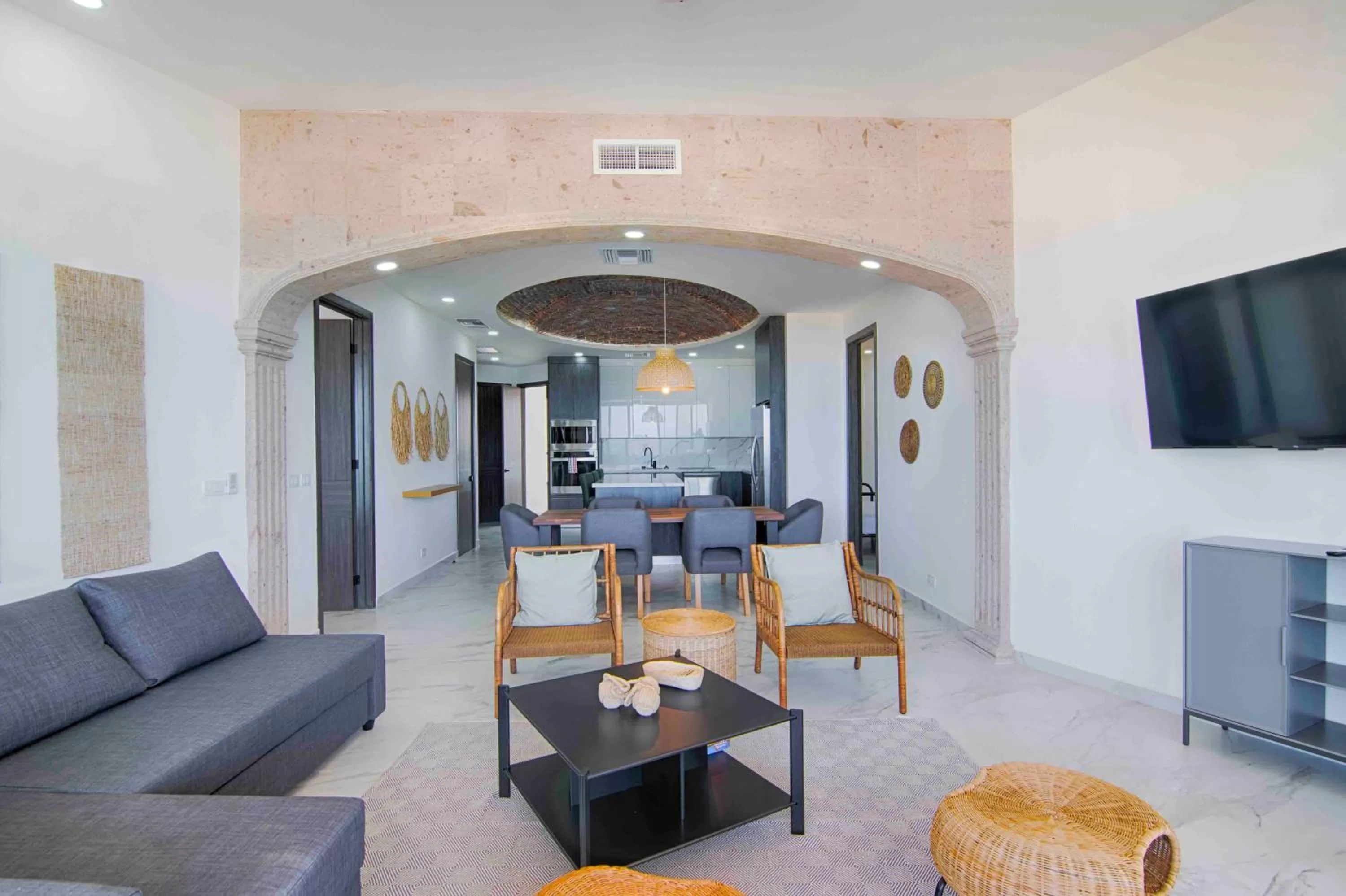 Esmeralda Beach Resort