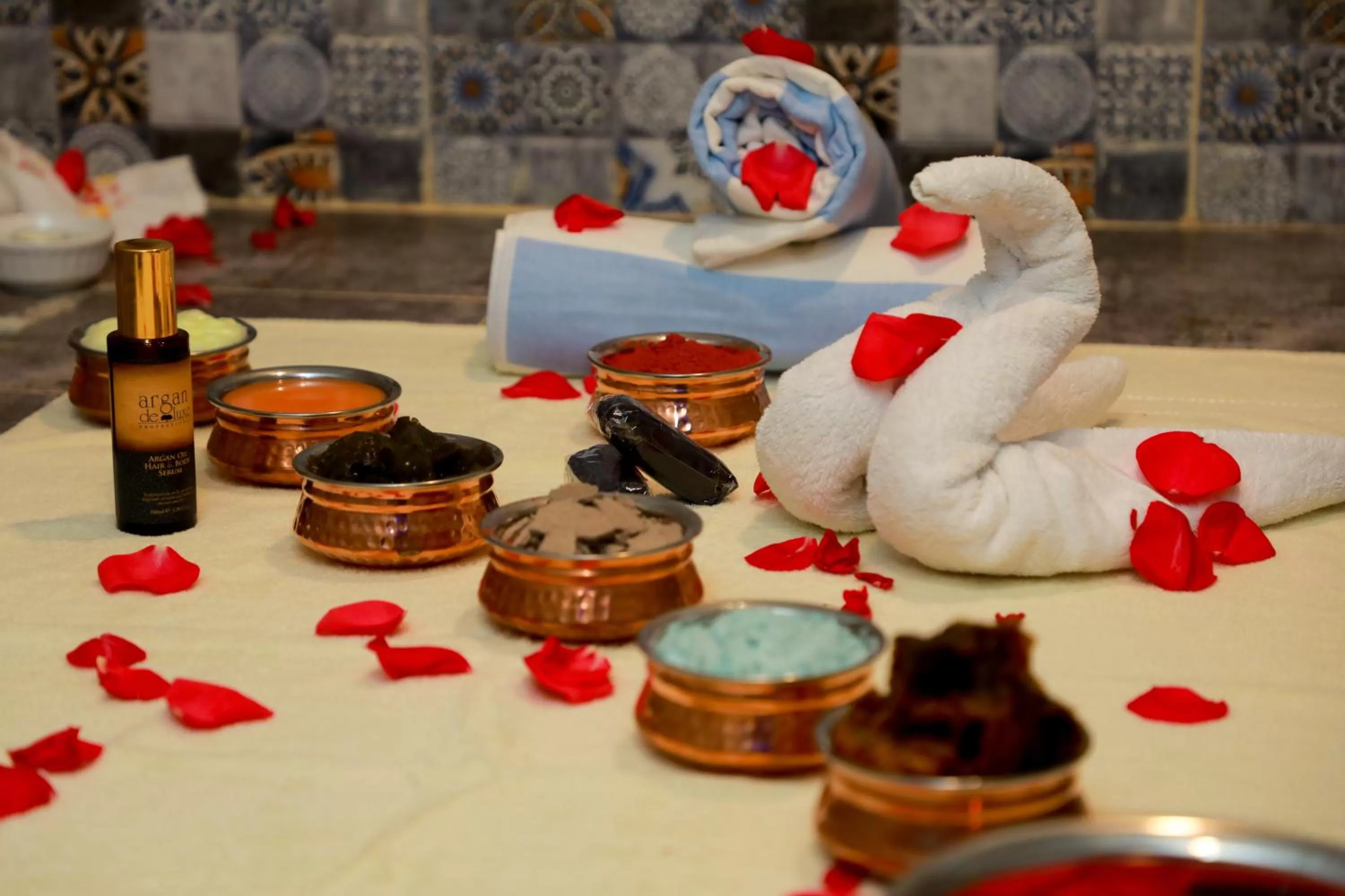 Massage in Loumage S Suites and Spa