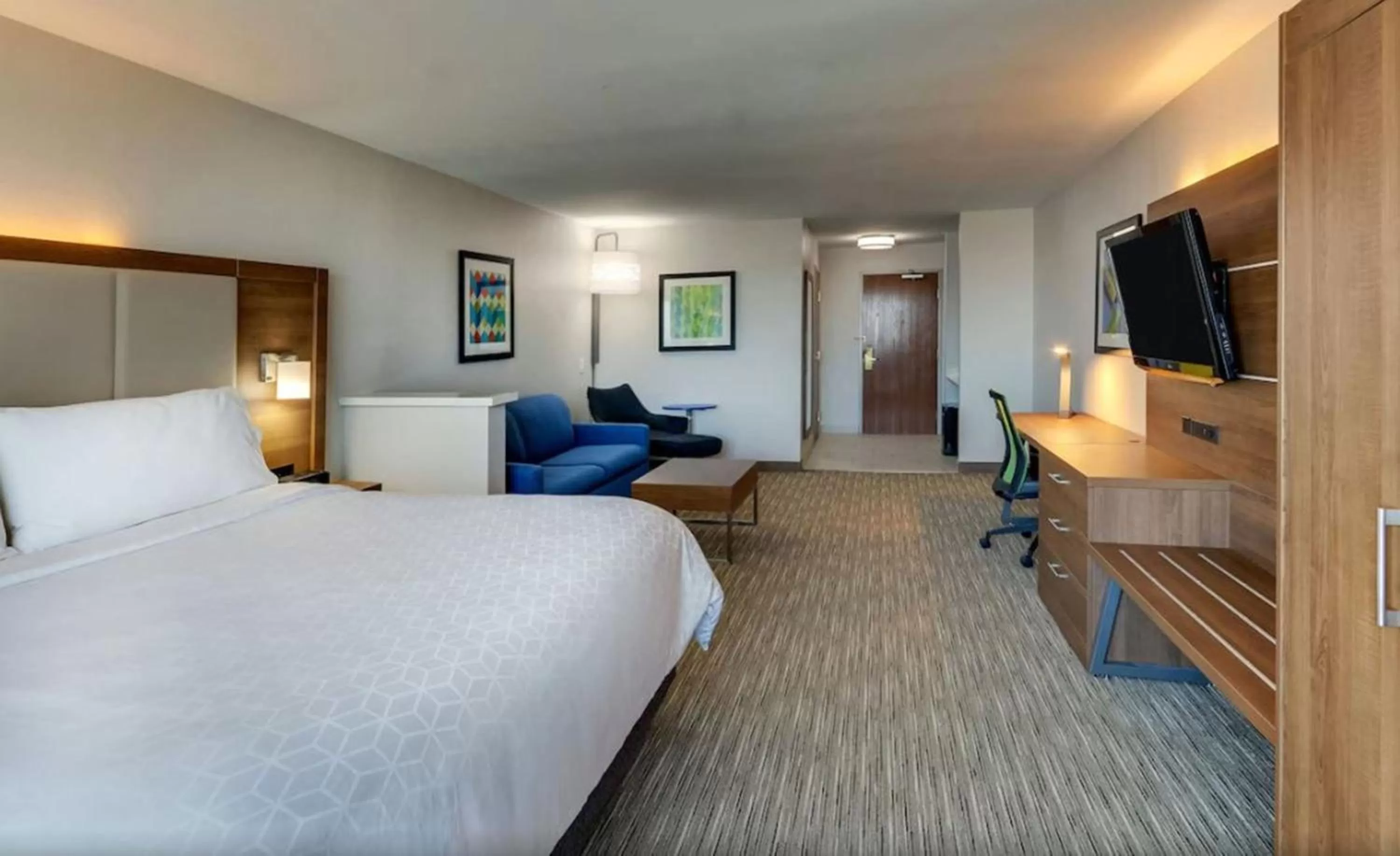 Bedroom, Bed in Holiday Inn Express Lake Worth NW Loop 820 by IHG