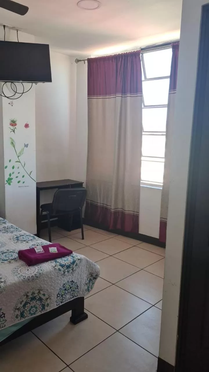 Bed in La Fortuna Roja