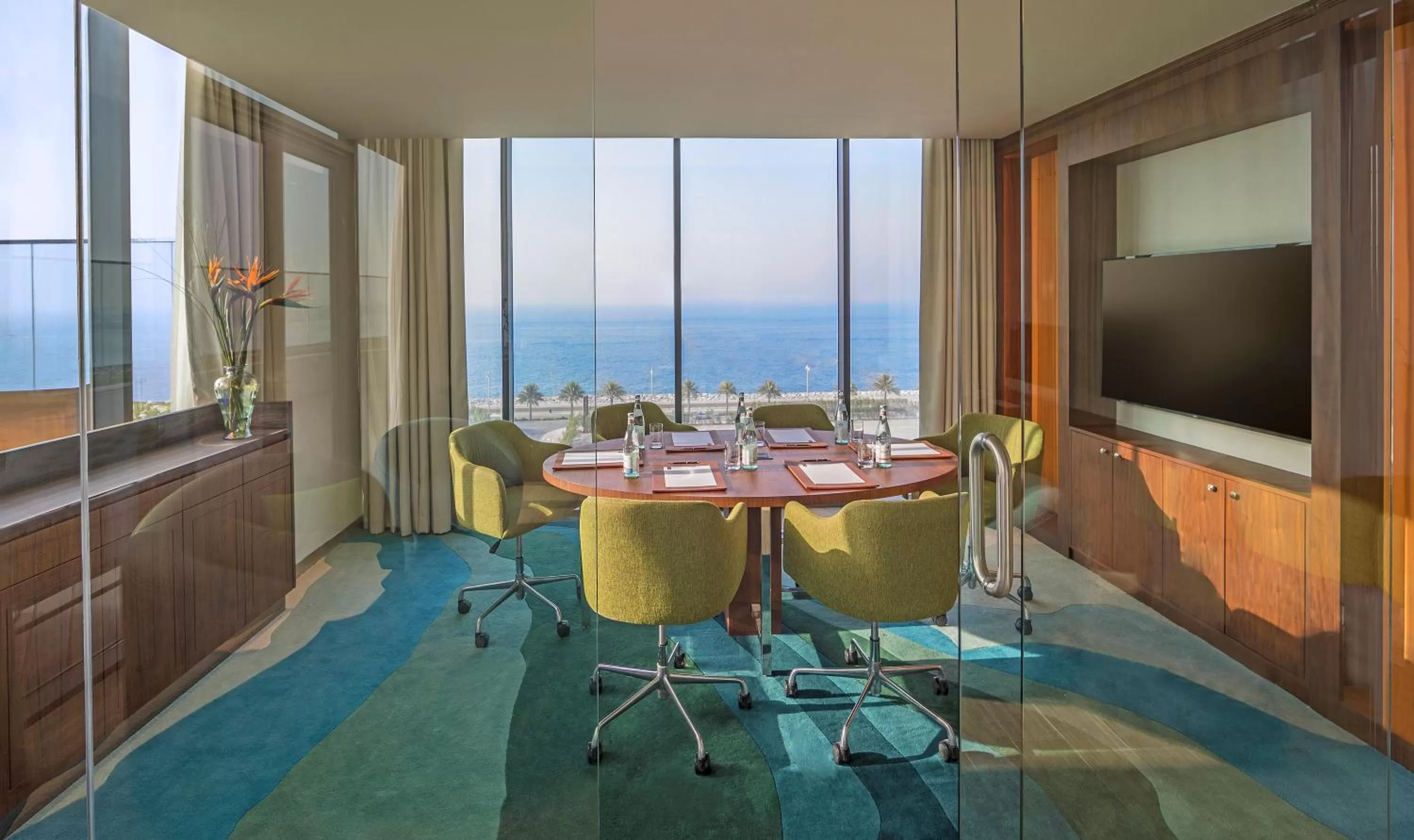 Business facilities in The Retreat Palm Dubai MGallery by Sofitel