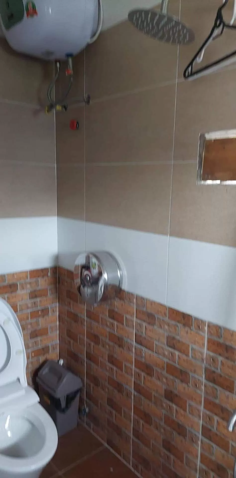 Bathroom in My Dream hostel