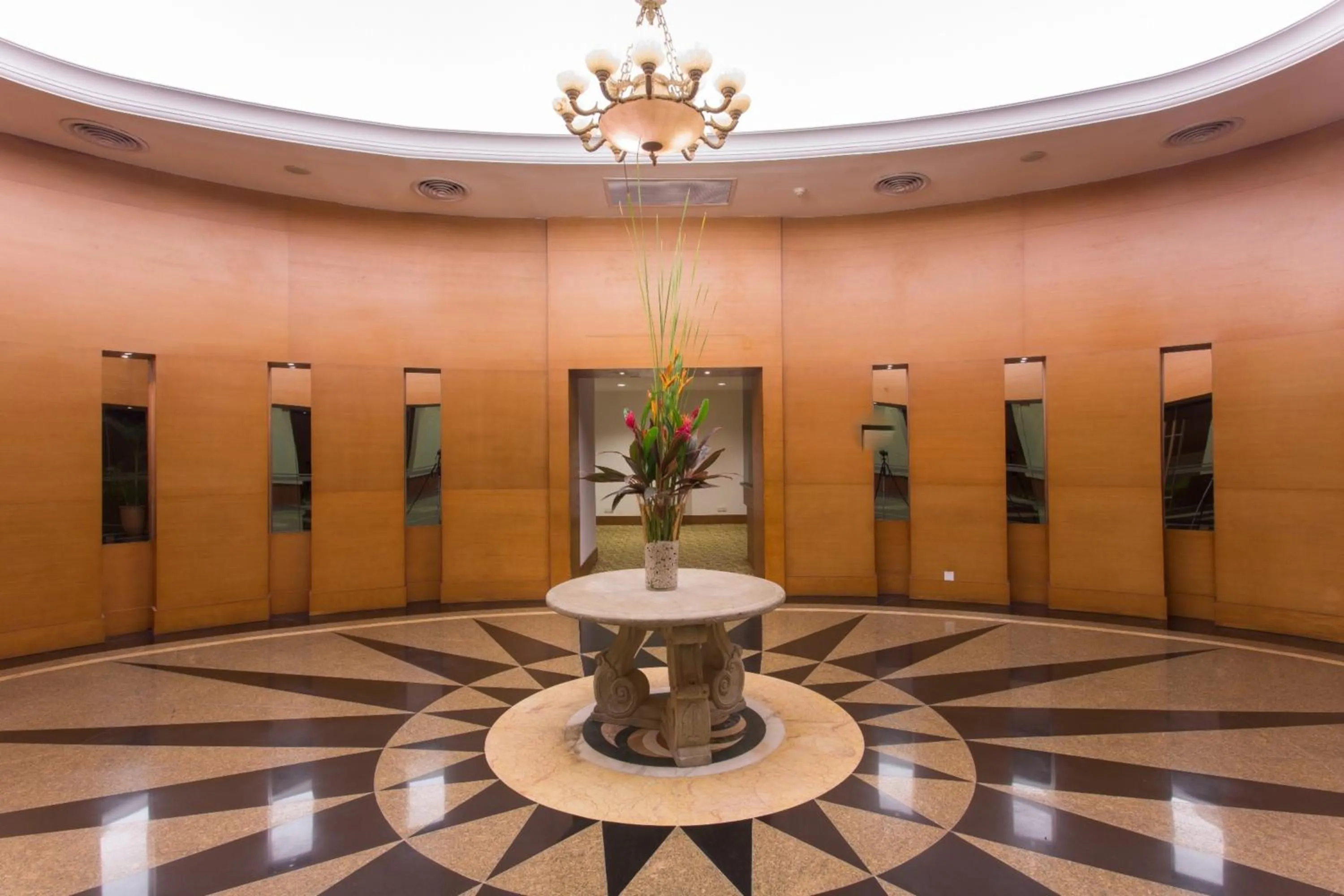 Restaurant/places to eat in Holiday Inn Resort Batam by IHG