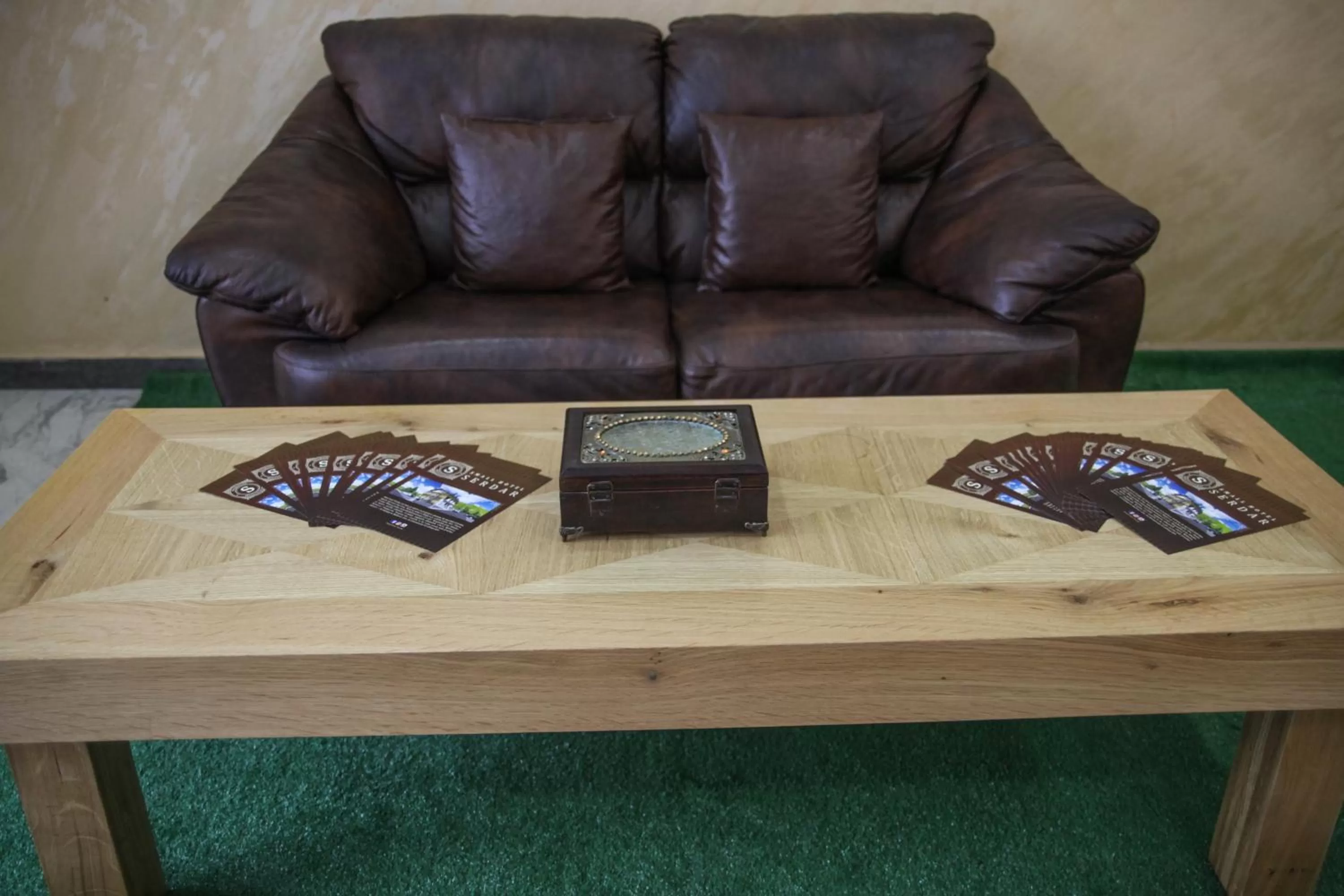 Living room, Seating Area in Hotel Serdar