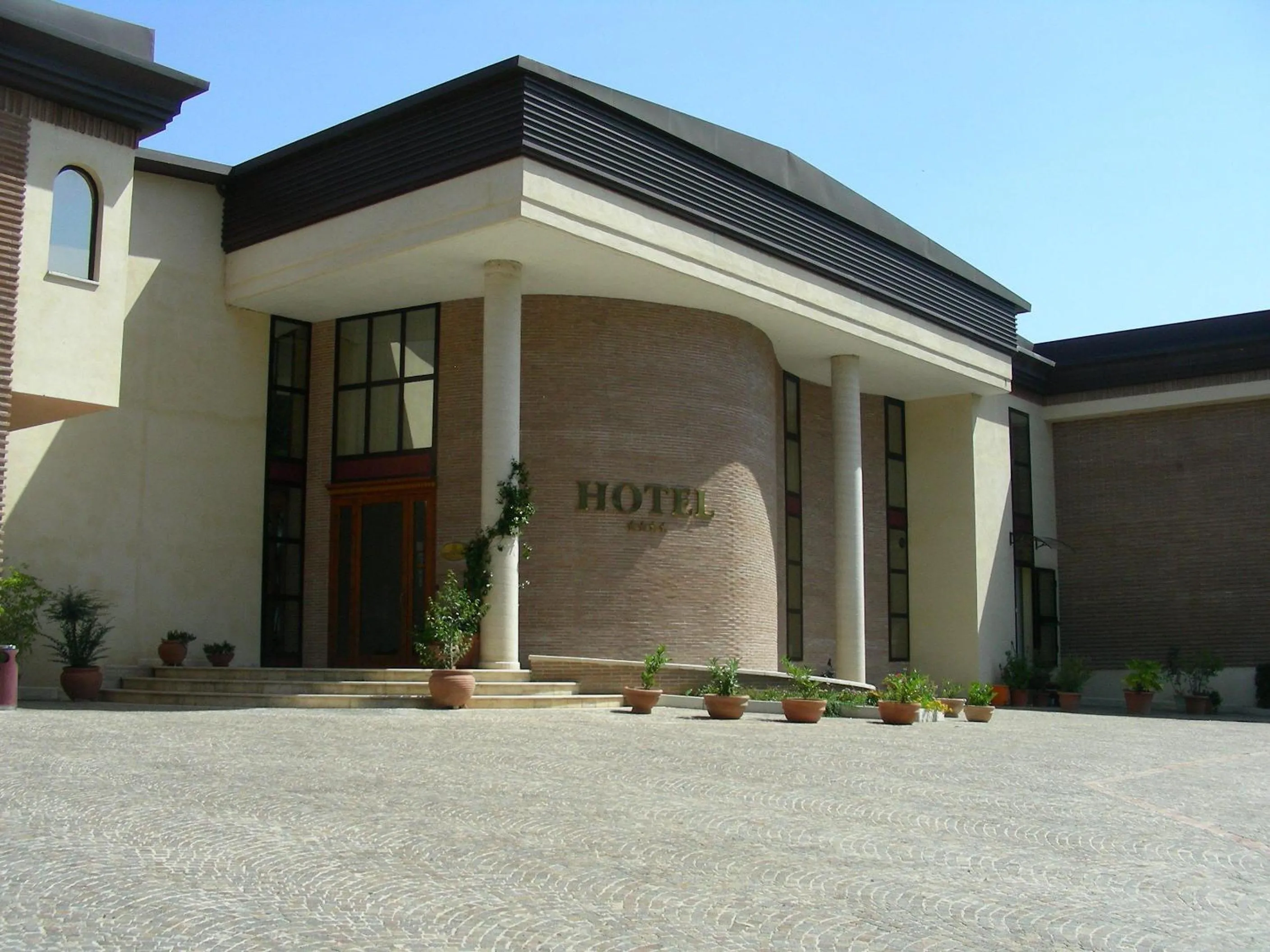 Facade/entrance in Hotel D.G. Garden