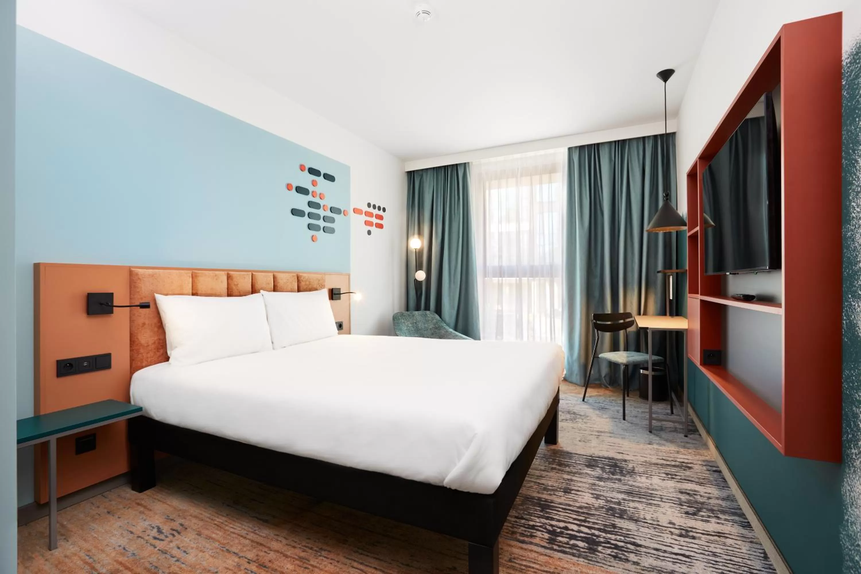 Photo of the whole room, Bed in ibis Styles Kraków Centrum