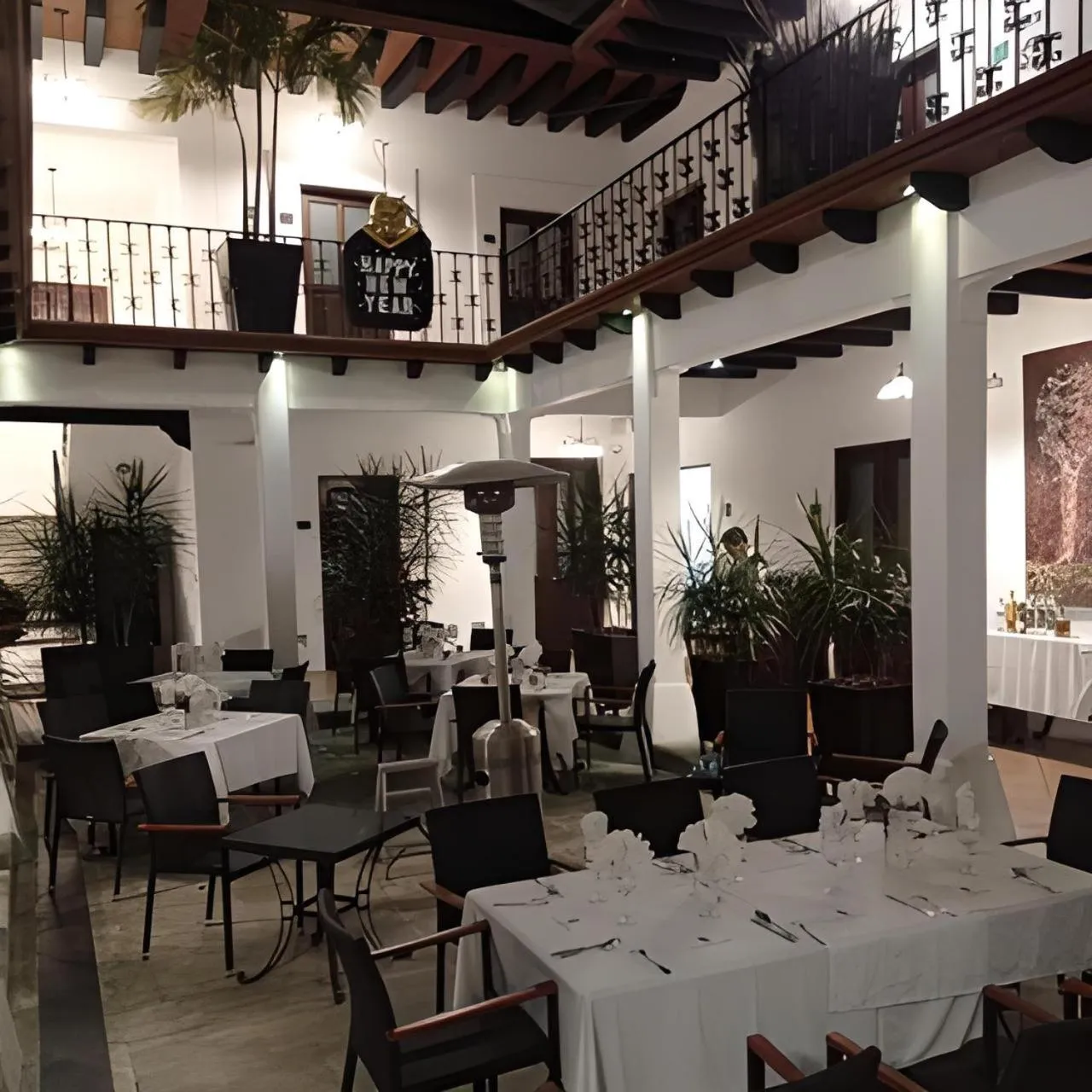 Restaurant/places to eat in Hotel Casa las Mercedes