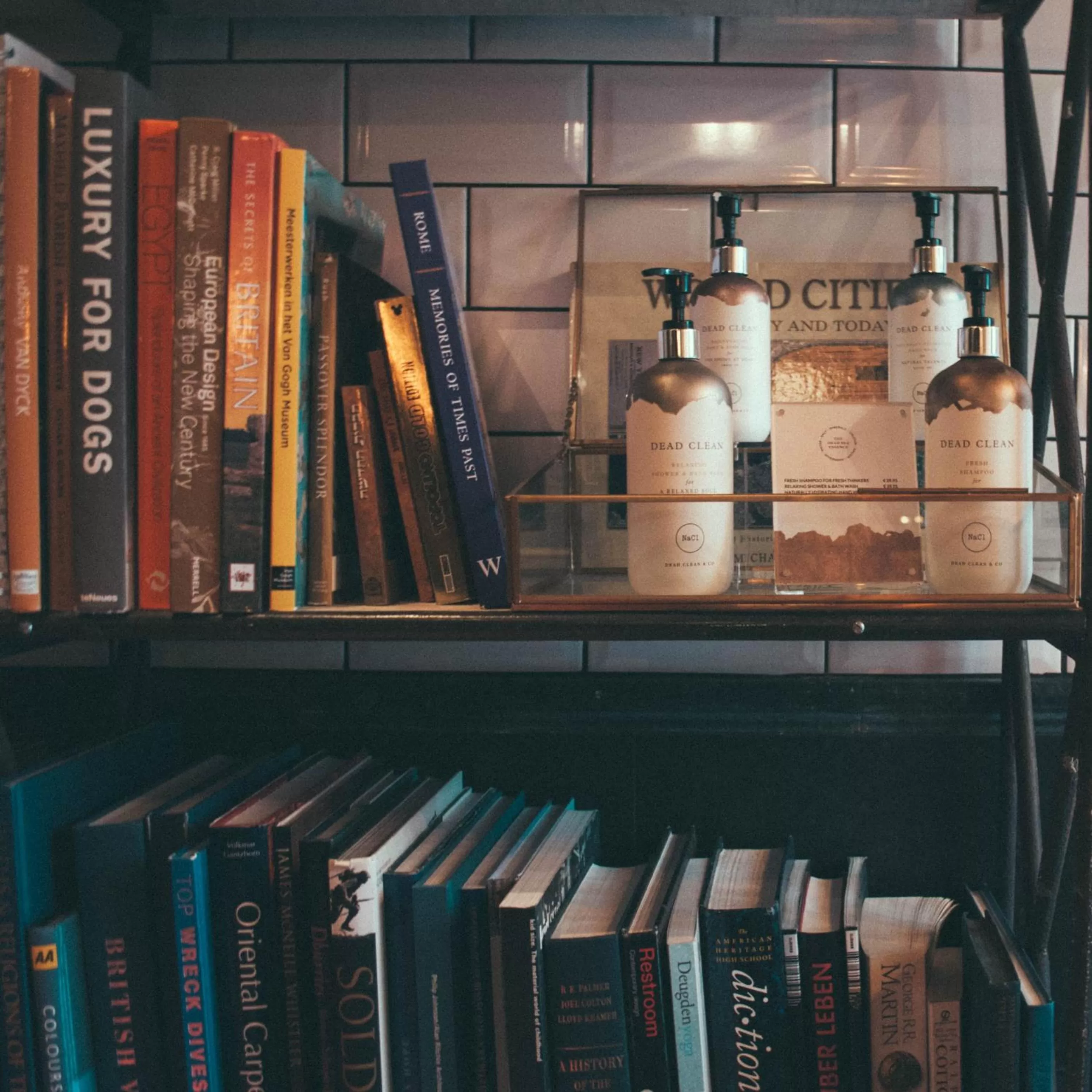 Lobby or reception in Max Brown Hotel Museum Square, part of Sircle Collection