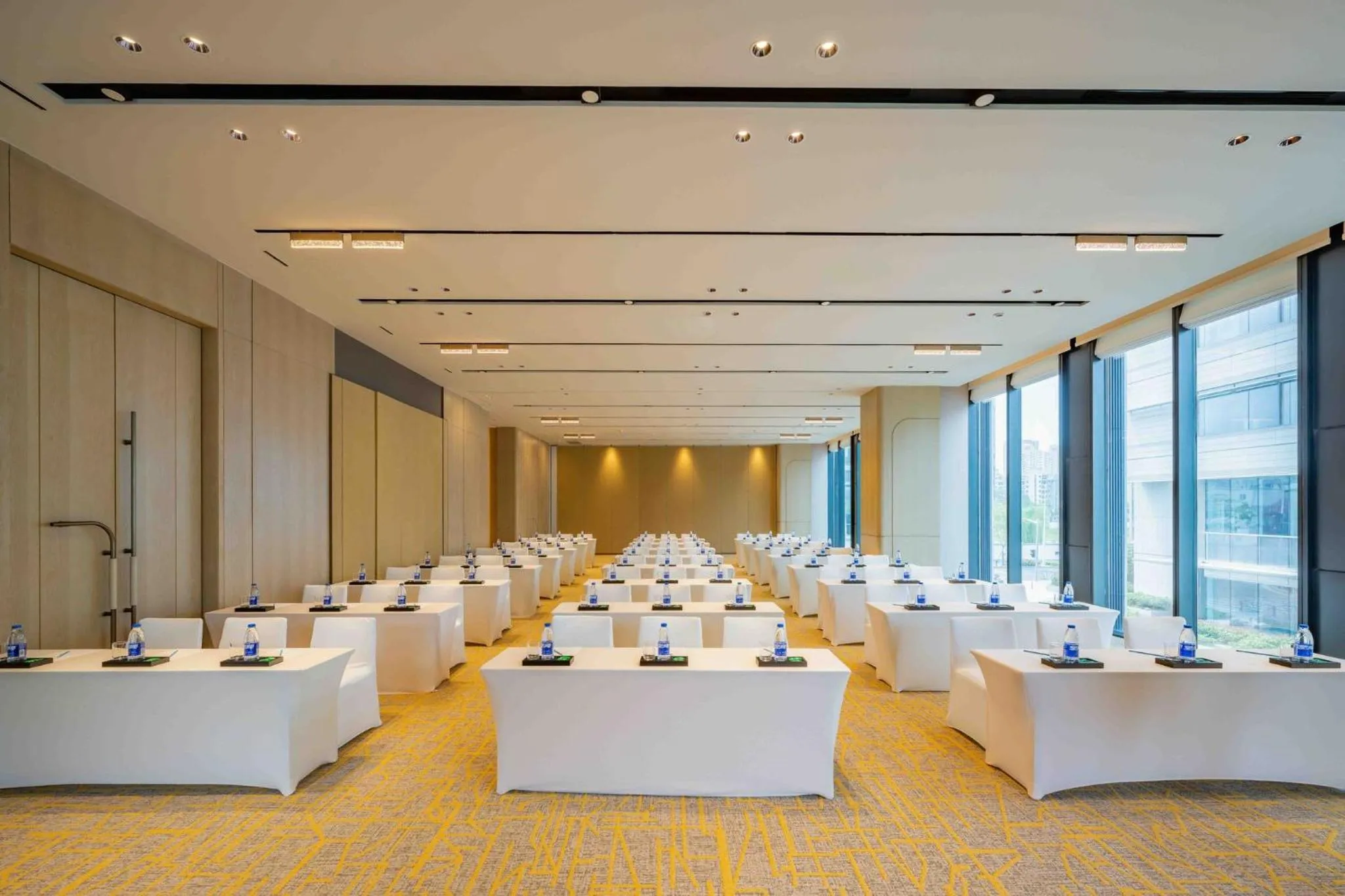 Meeting/conference room in EVEN Hotels Shanghai Expo by IHG