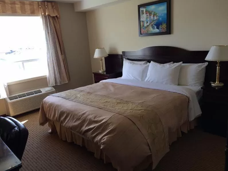 Bed in Days Inn by Wyndham Athabasca